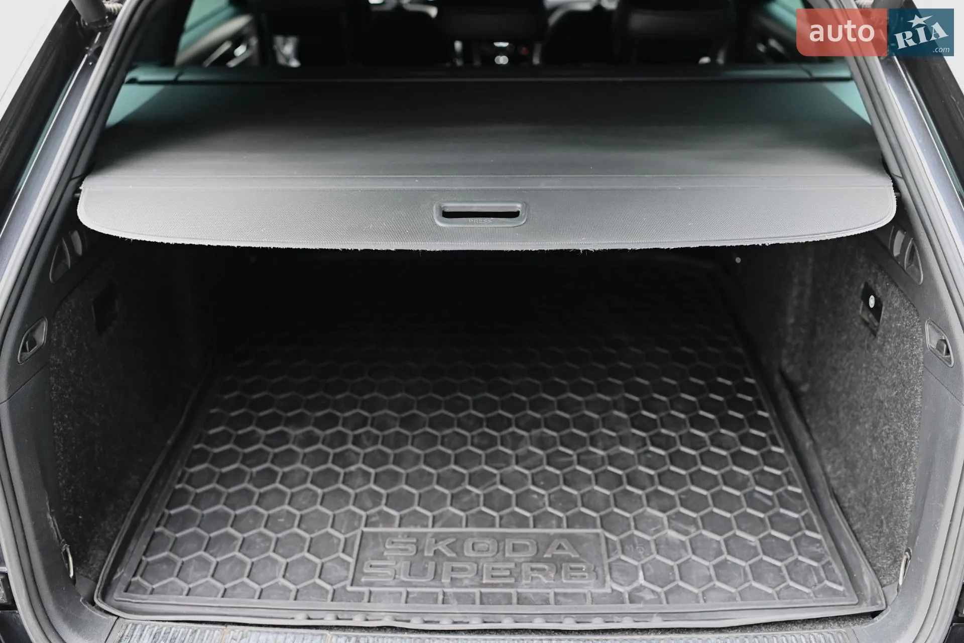 2019 Skoda Superb - мініатюра 36