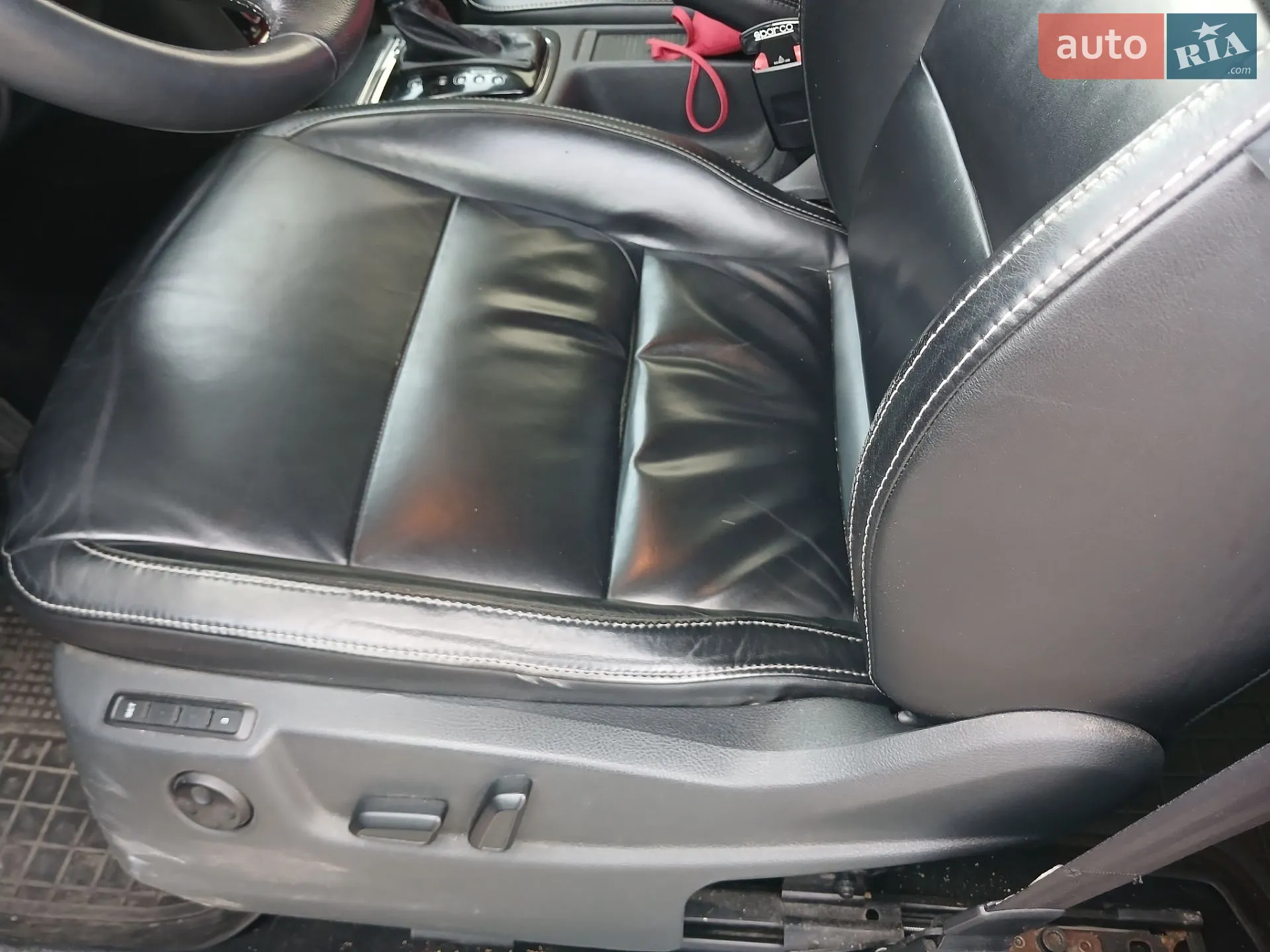 2010 Skoda Superb - мініатюра 3