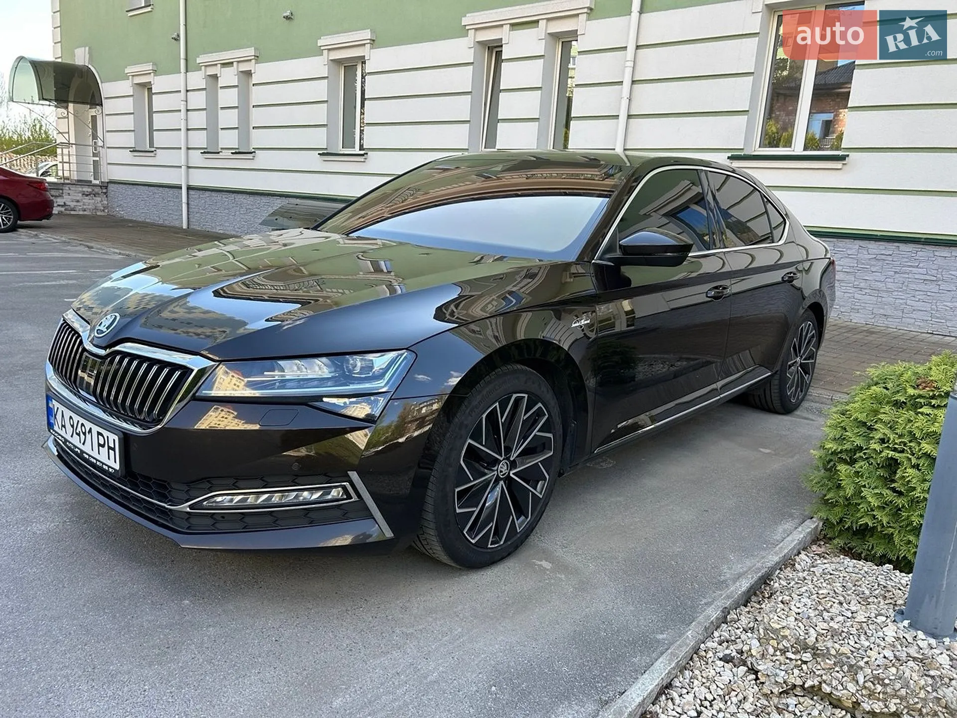 2019 Skoda Superb - фото 1