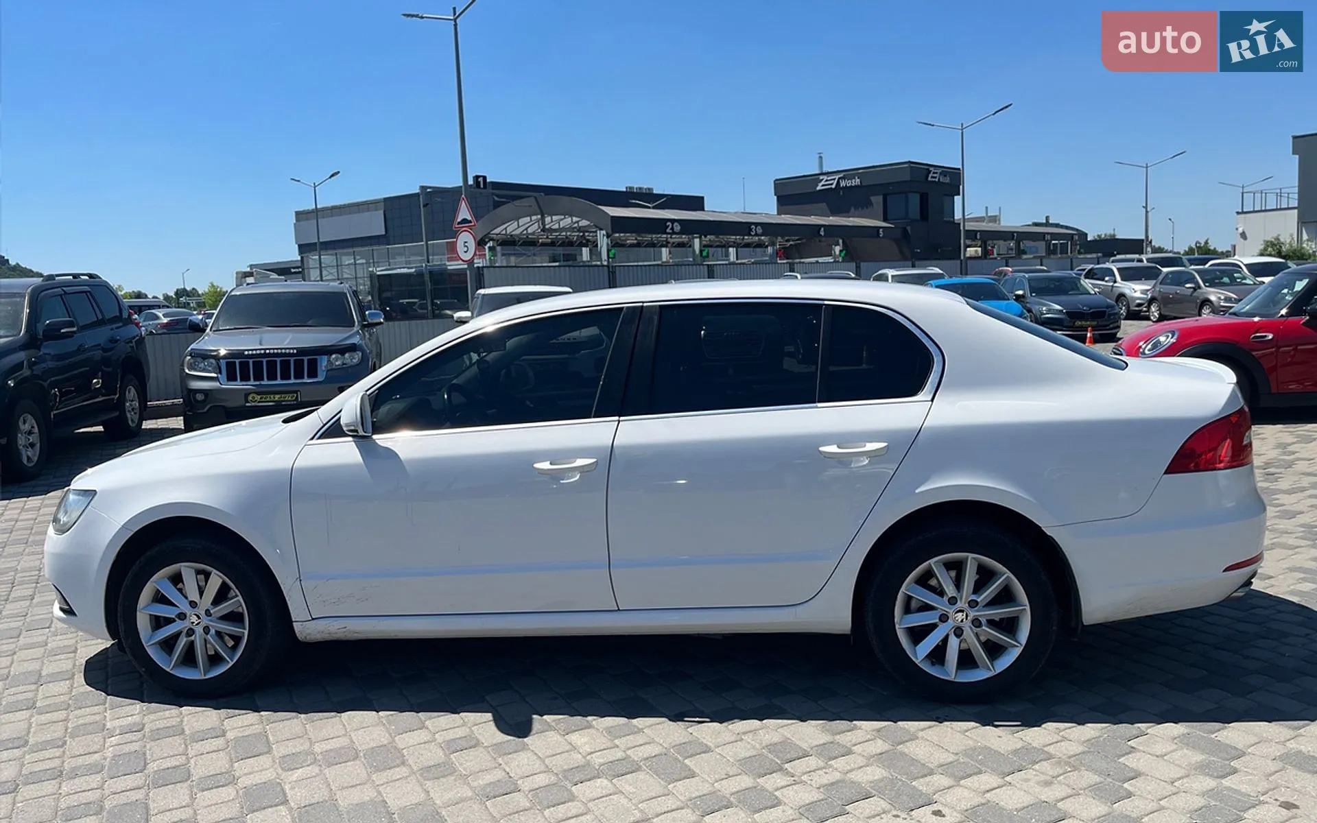 2014 Skoda Superb - мініатюра 4
