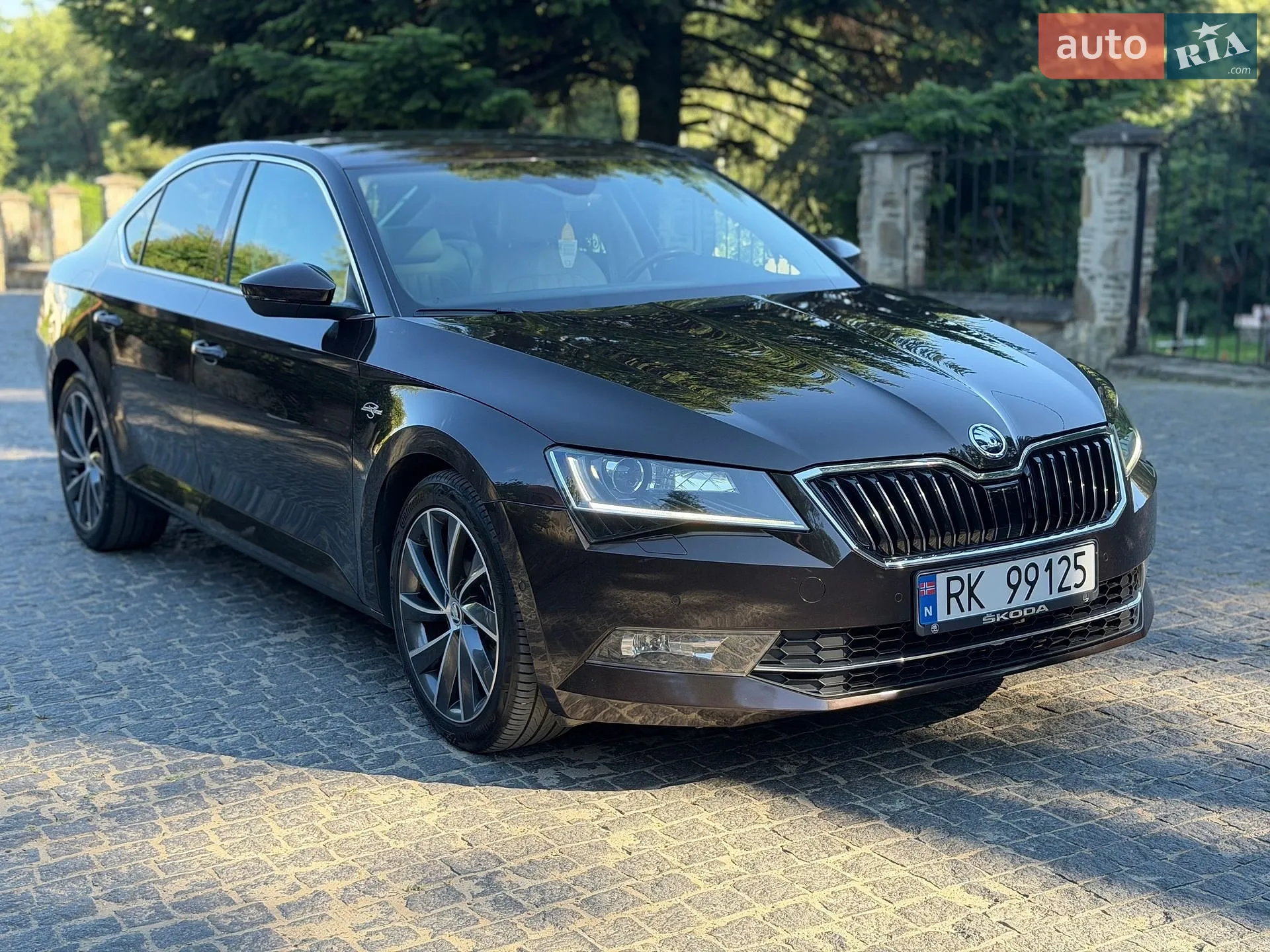 2016 Skoda Superb - мініатюра 4