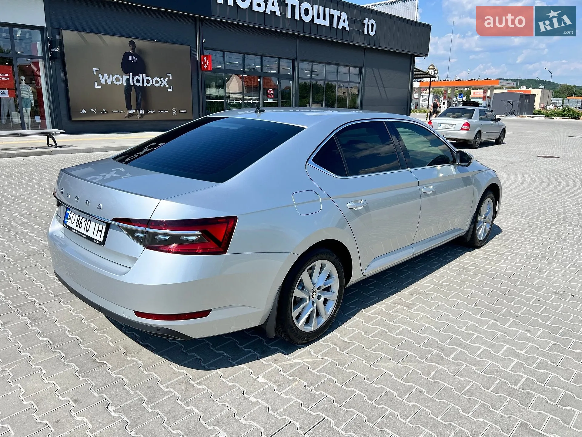 2019 Skoda Superb - мініатюра 9