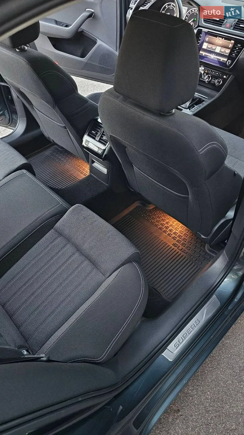 2020 Skoda Superb - мініатюра 23