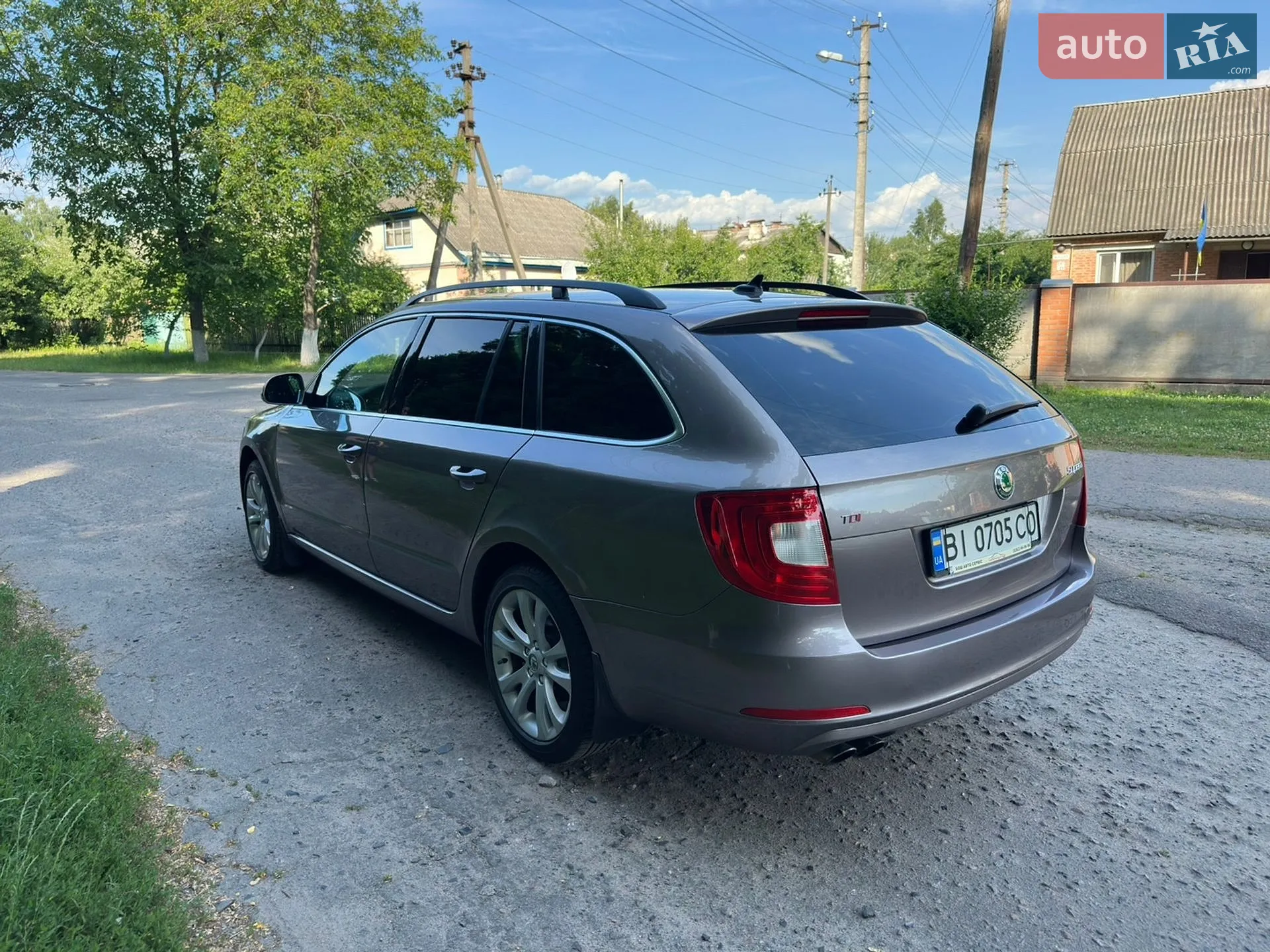 2011 Skoda Superb - мініатюра 5