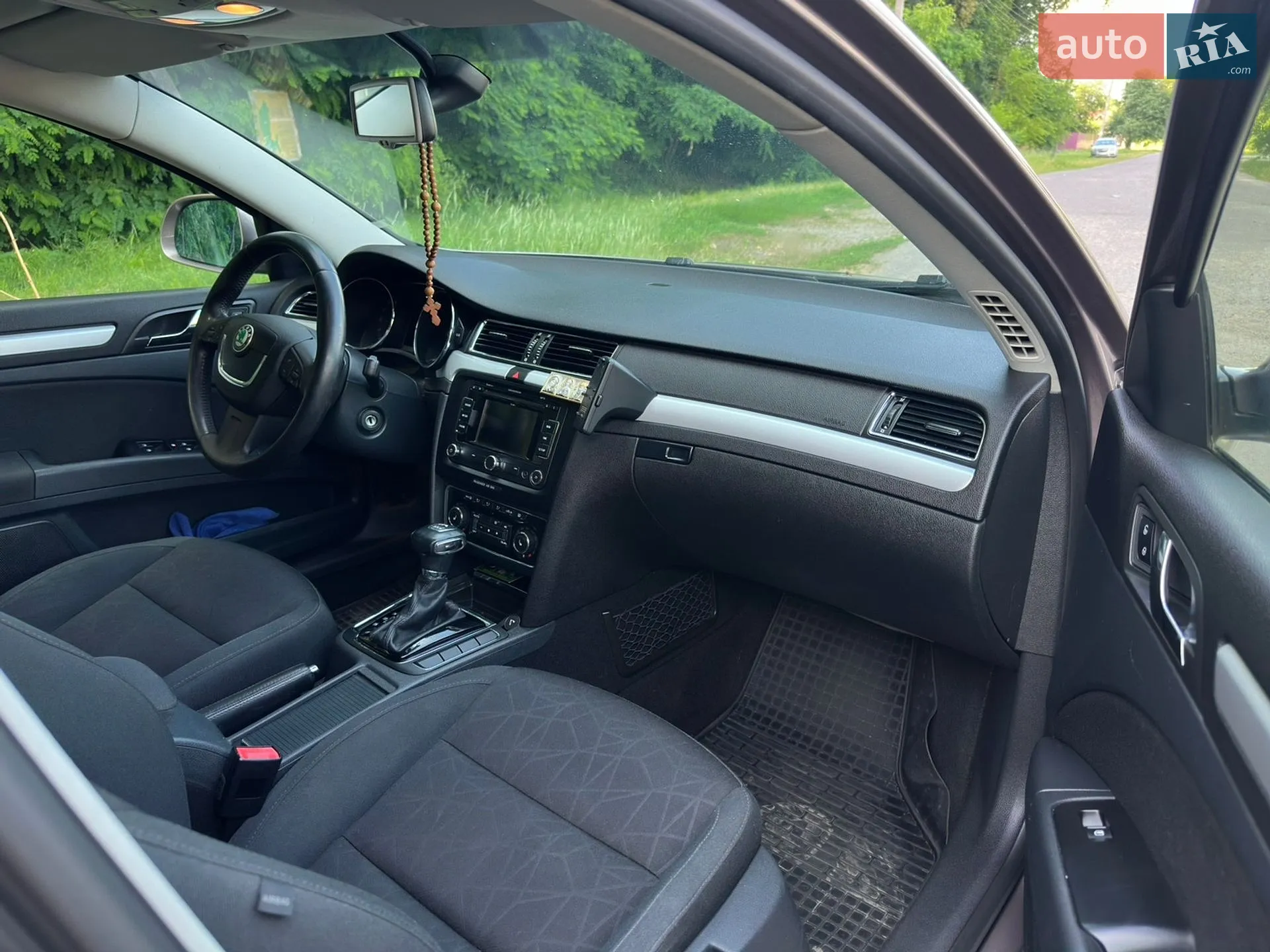 2011 Skoda Superb - мініатюра 14