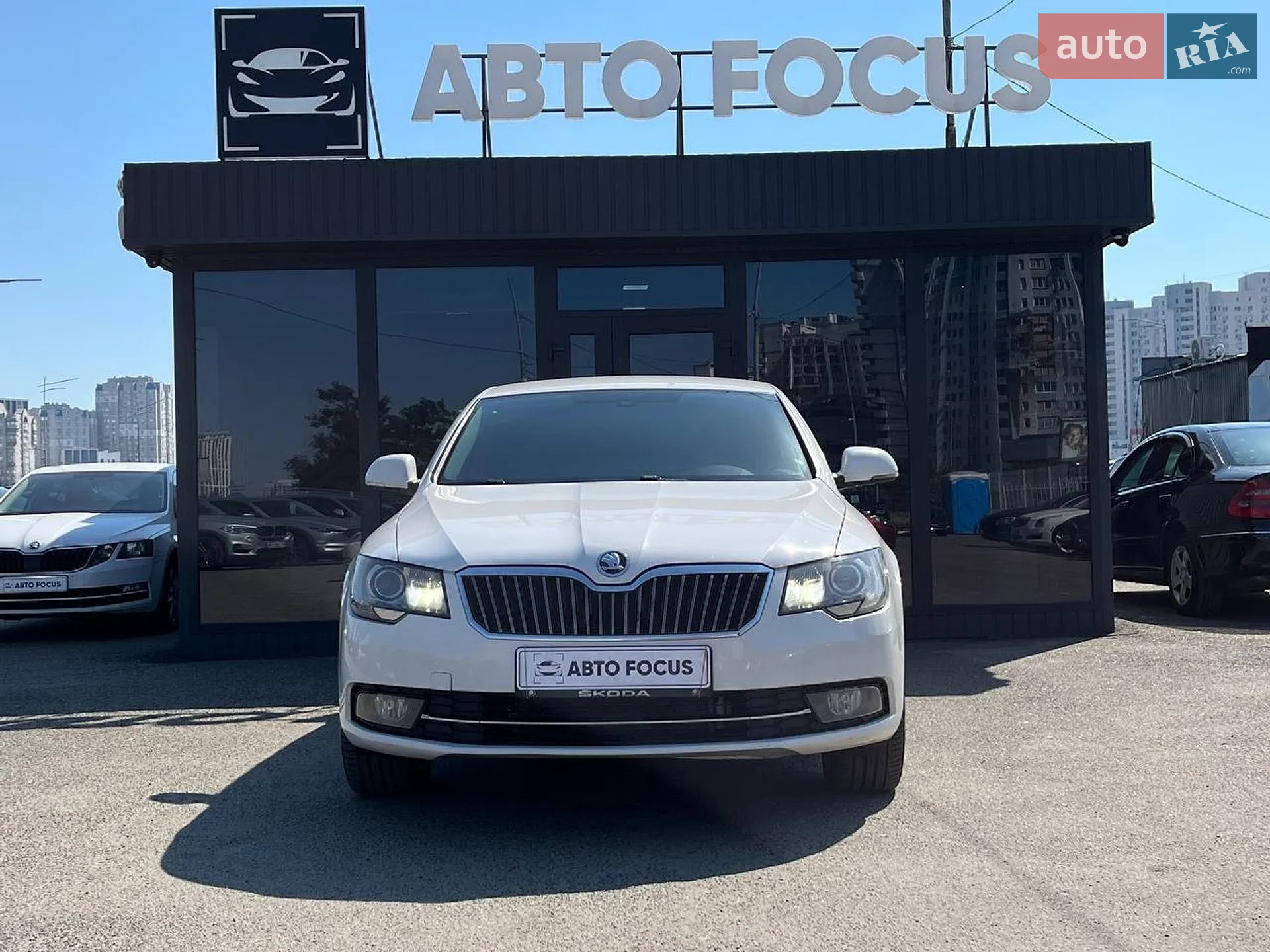 2014 Skoda Superb - мініатюра 3