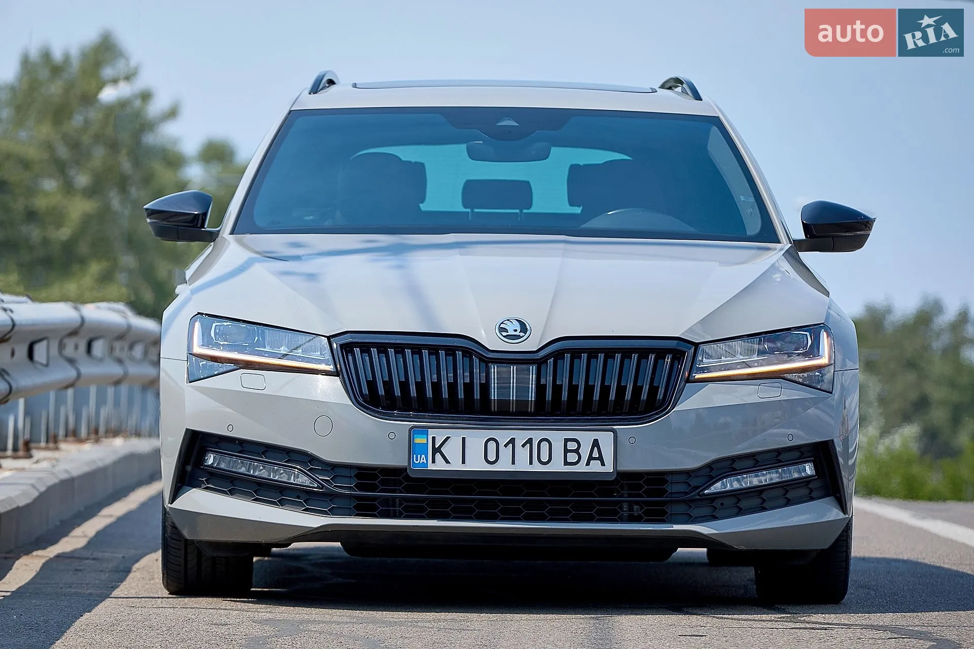2021 Skoda Superb - мініатюра 2