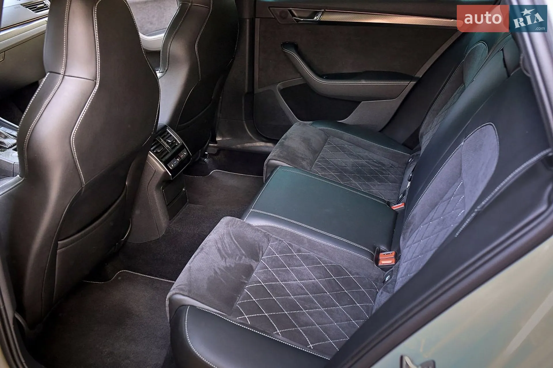 2021 Skoda Superb - мініатюра 21