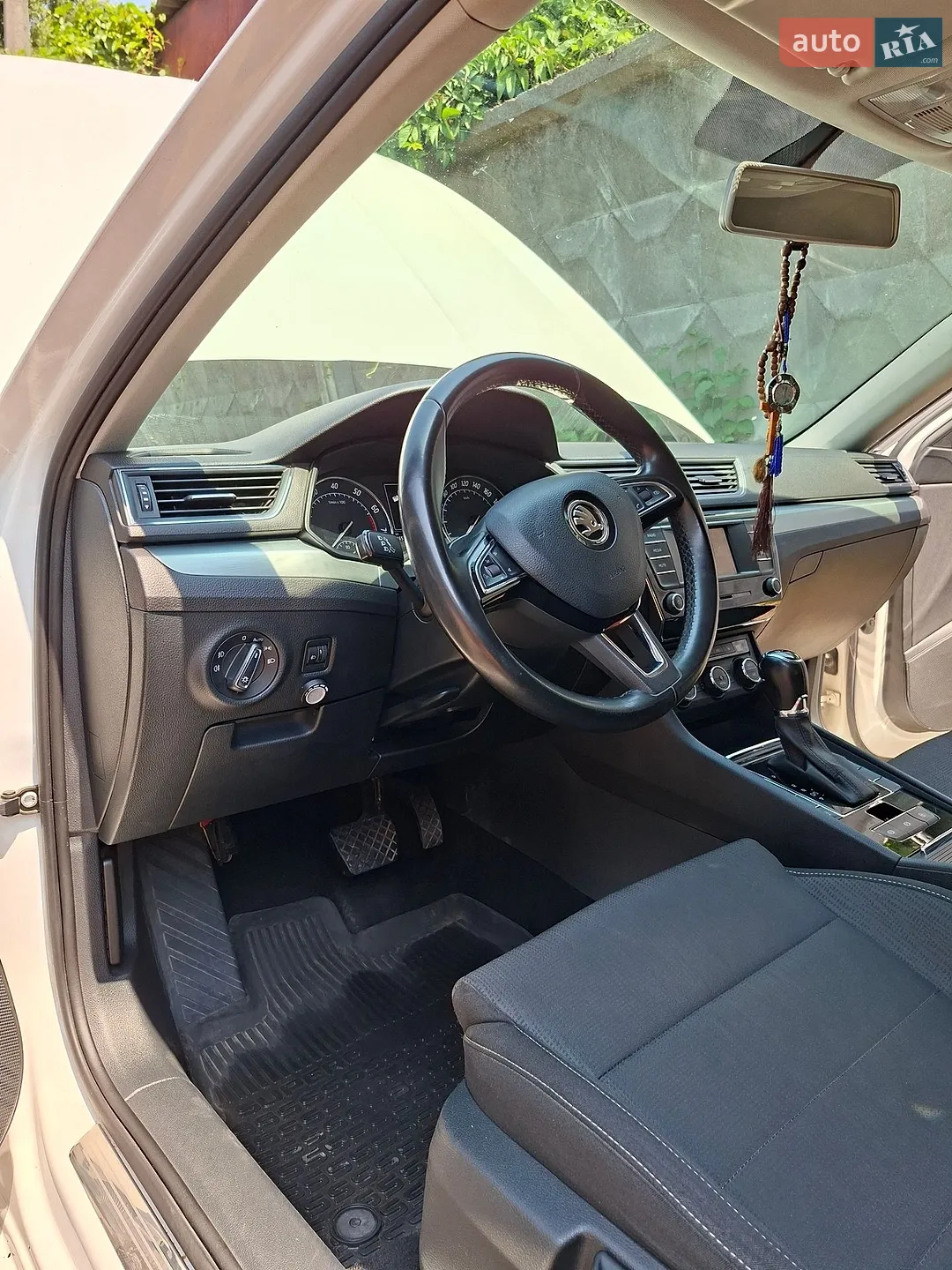 2015 Skoda Superb - мініатюра 16