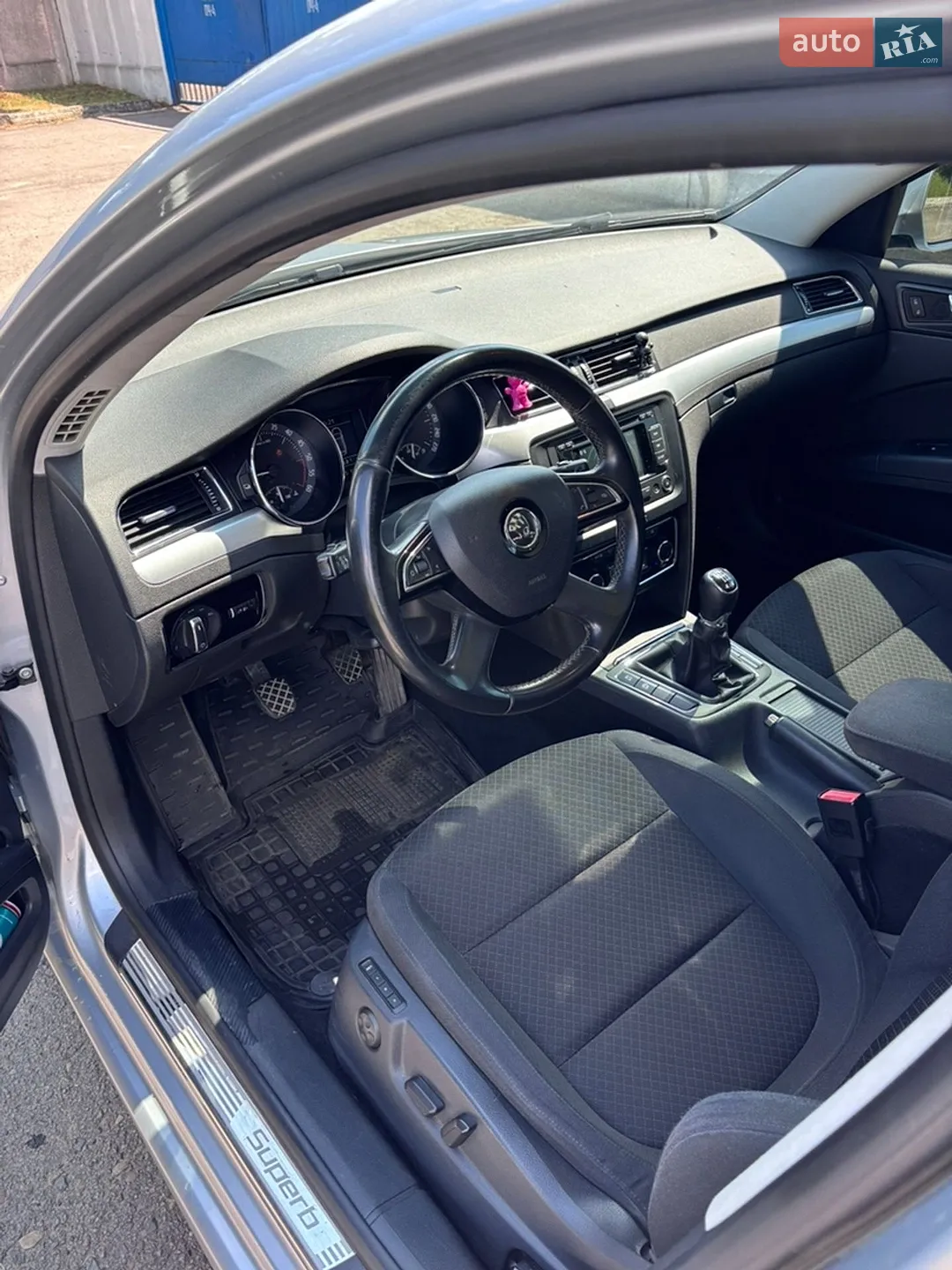 2014 Skoda Superb - мініатюра 11