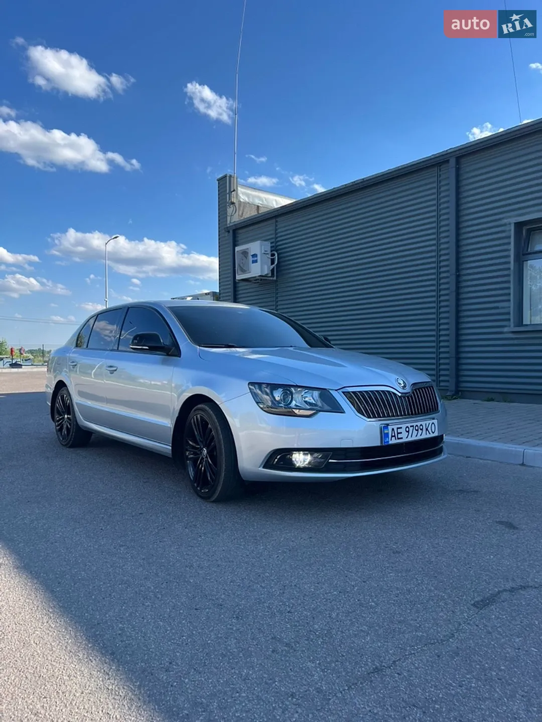 2013 Skoda Superb - мініатюра 2