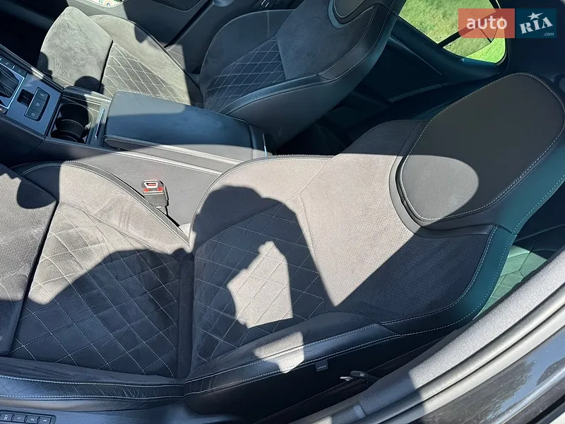 Skoda Superb 2021 VIN TMBCR8NP0MB300154 фото оголошення 16 з 69