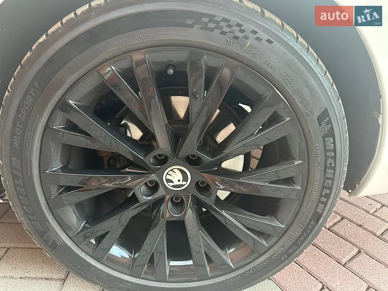 Skoda Superb 2020 VIN TMBCJ9NP6L7059571 фото оголошення 31 з 80