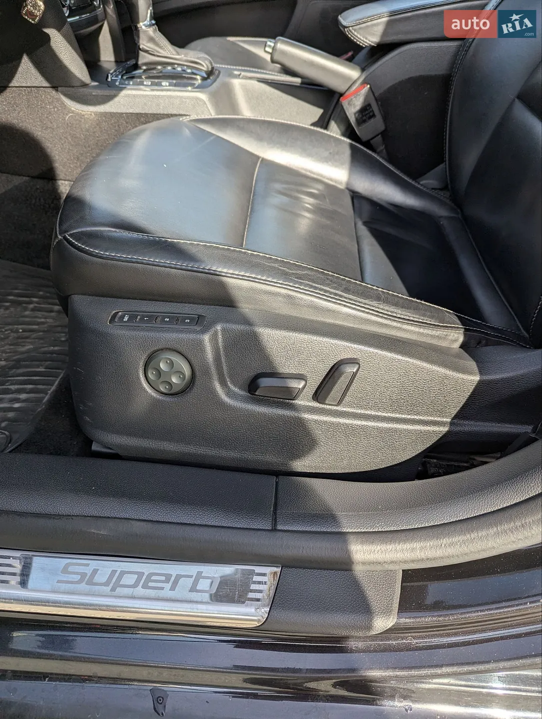 2015 Skoda Superb - мініатюра 2