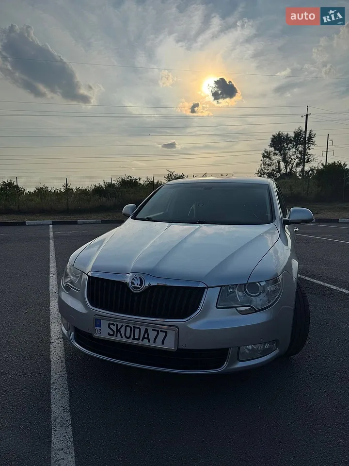 2010 Skoda Superb - мініатюра 22