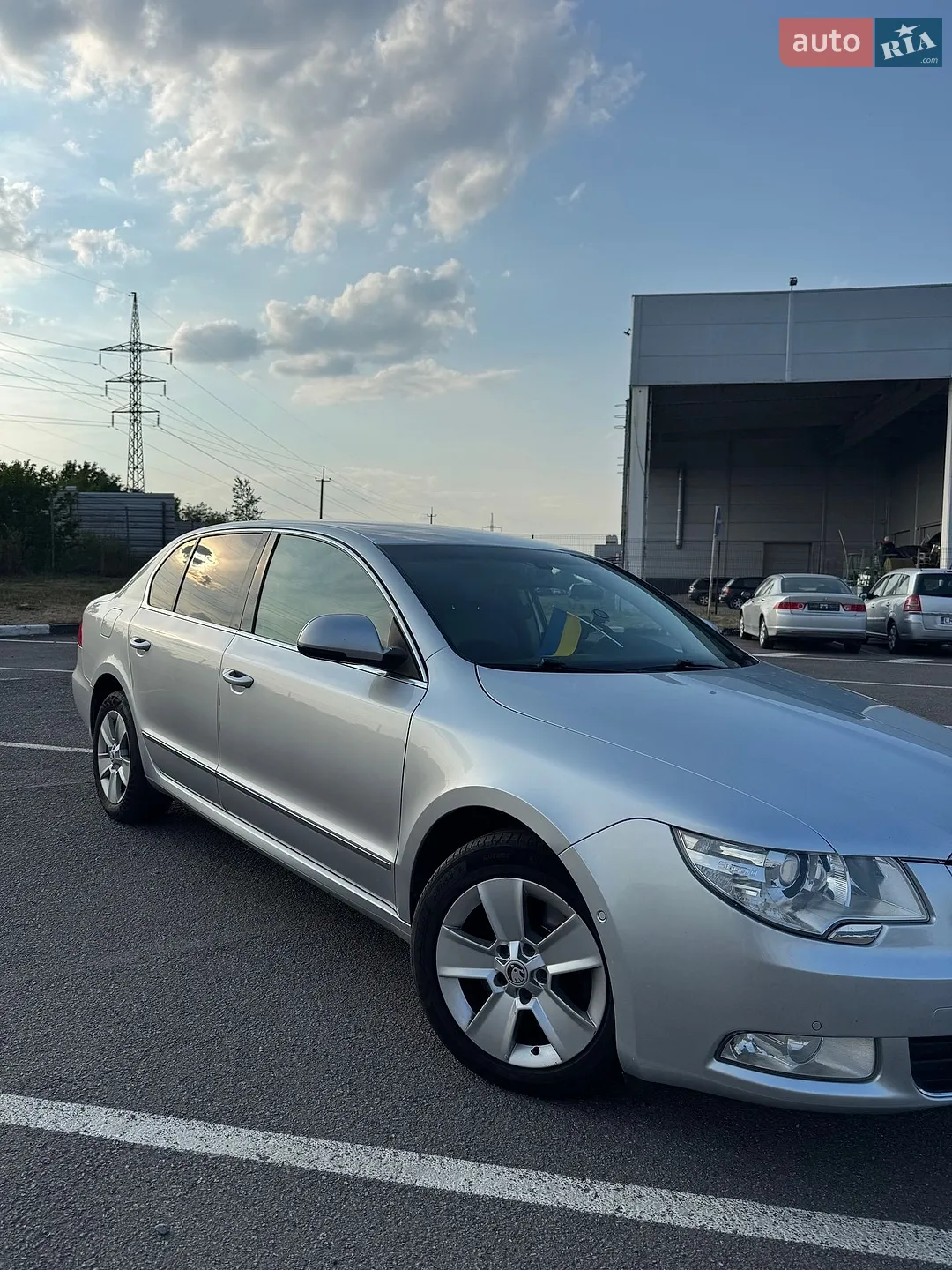 2011 Skoda Superb - мініатюра 10