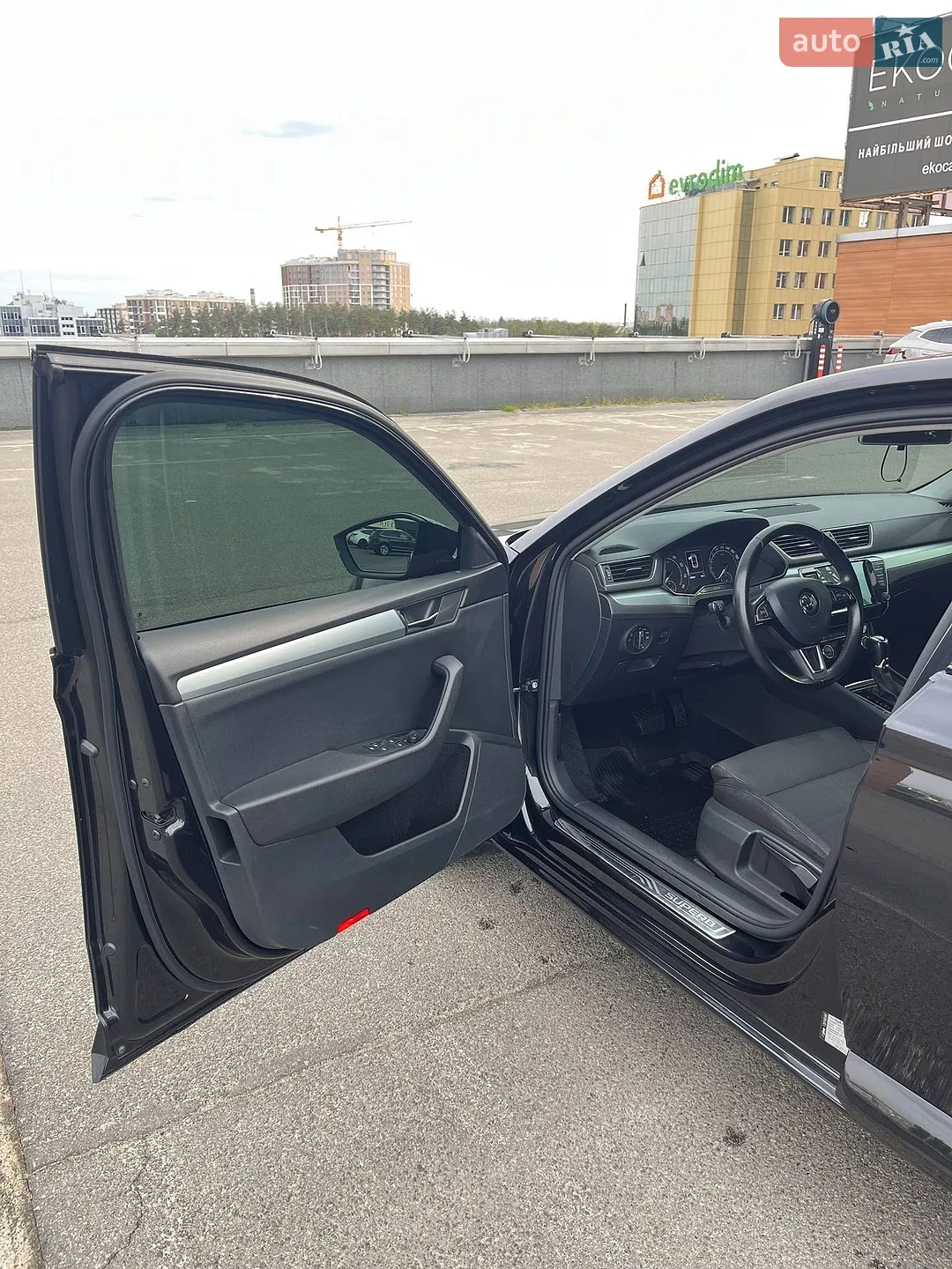 2016 Skoda Superb - мініатюра 24