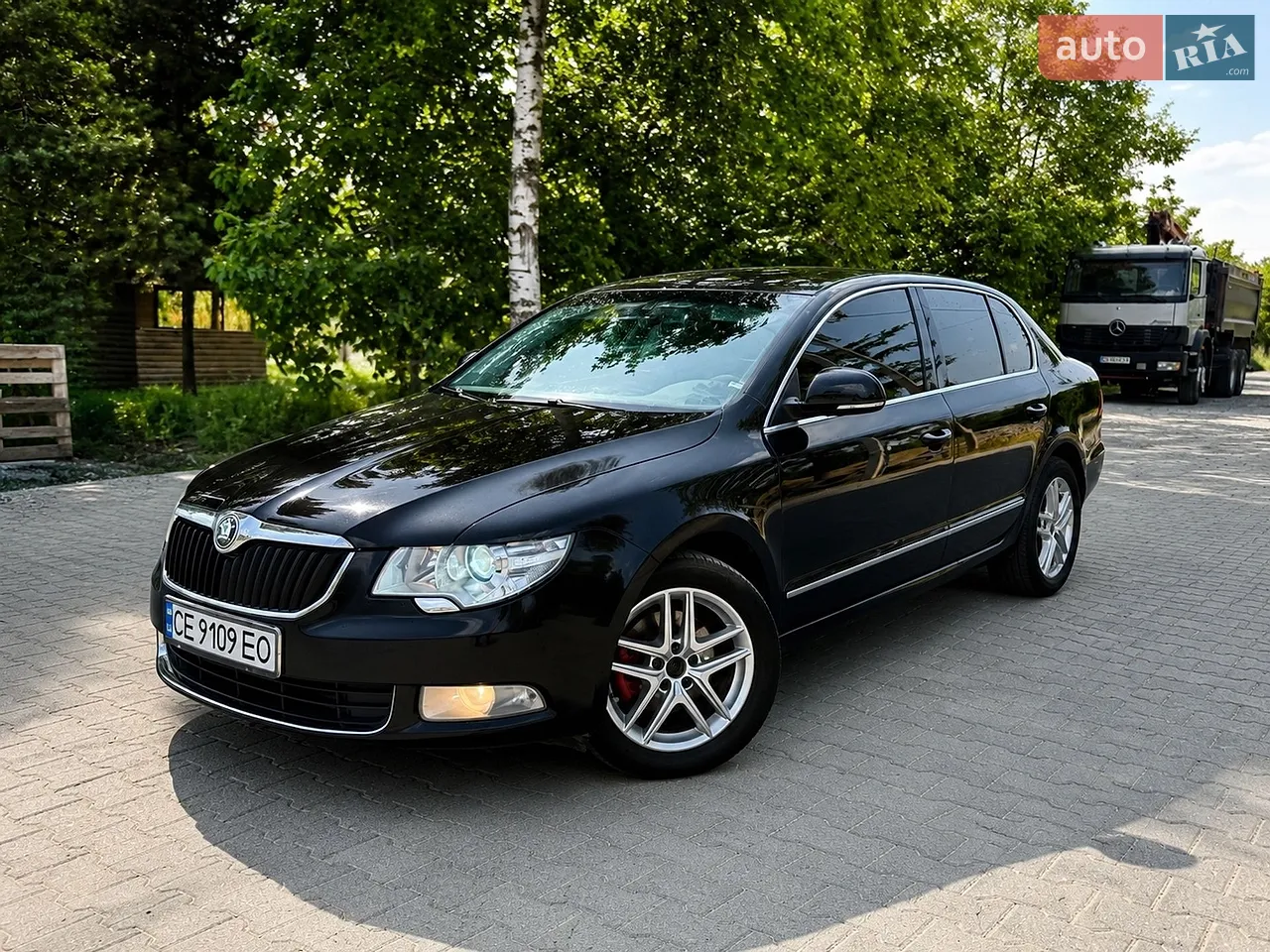 2011 Skoda Superb - мініатюра 21