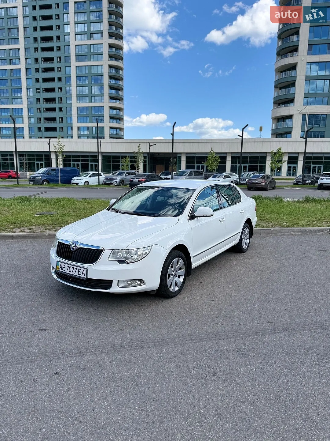 2013 Skoda Superb - мініатюра 3