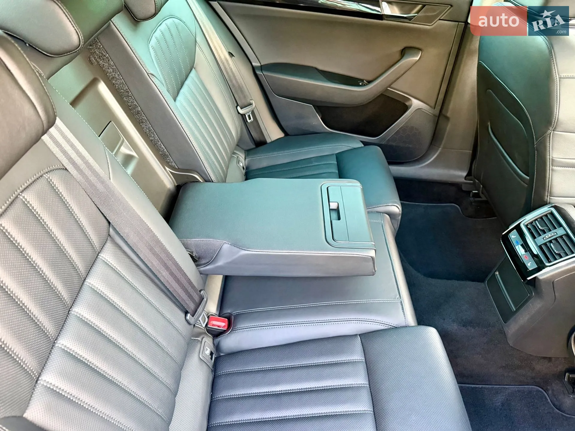 2019 Skoda Superb - мініатюра 71