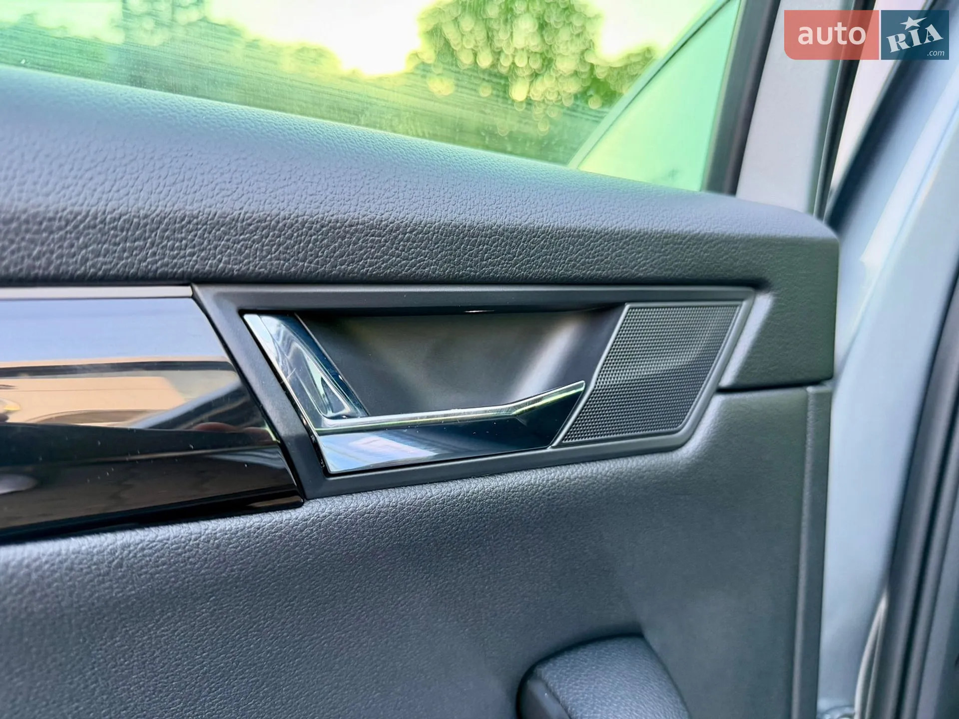 2019 Skoda Superb - мініатюра 85