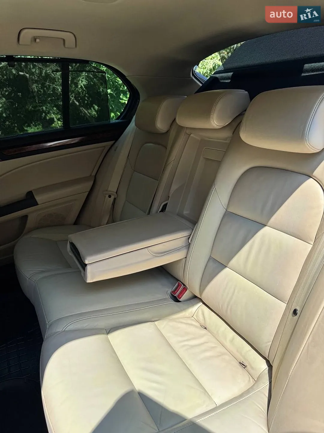 2010 Skoda Superb - мініатюра 9