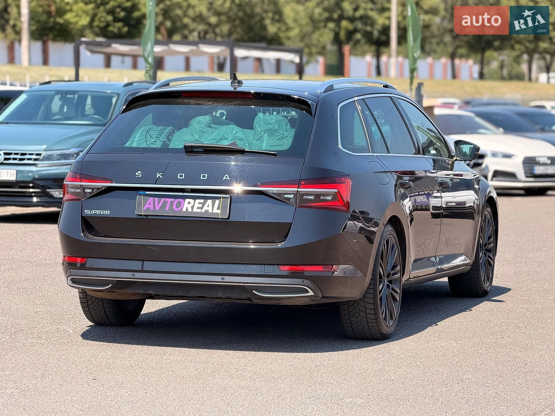 2019 Skoda Superb - мініатюра 23