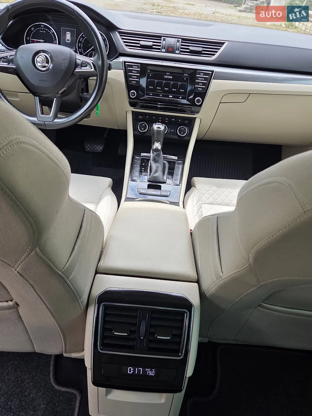 2016 Skoda Superb - мініатюра 35