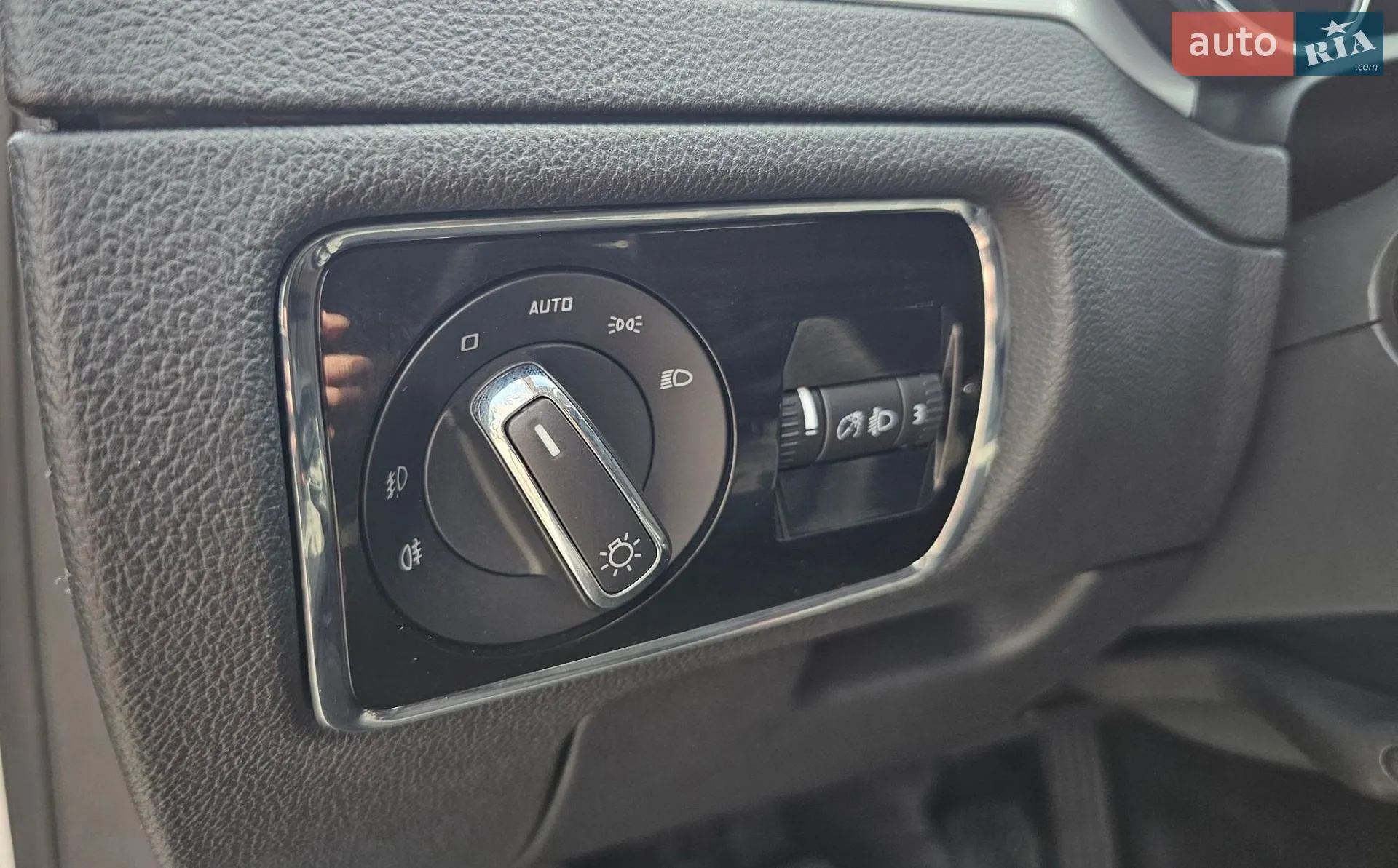 2013 Skoda Superb - мініатюра 32