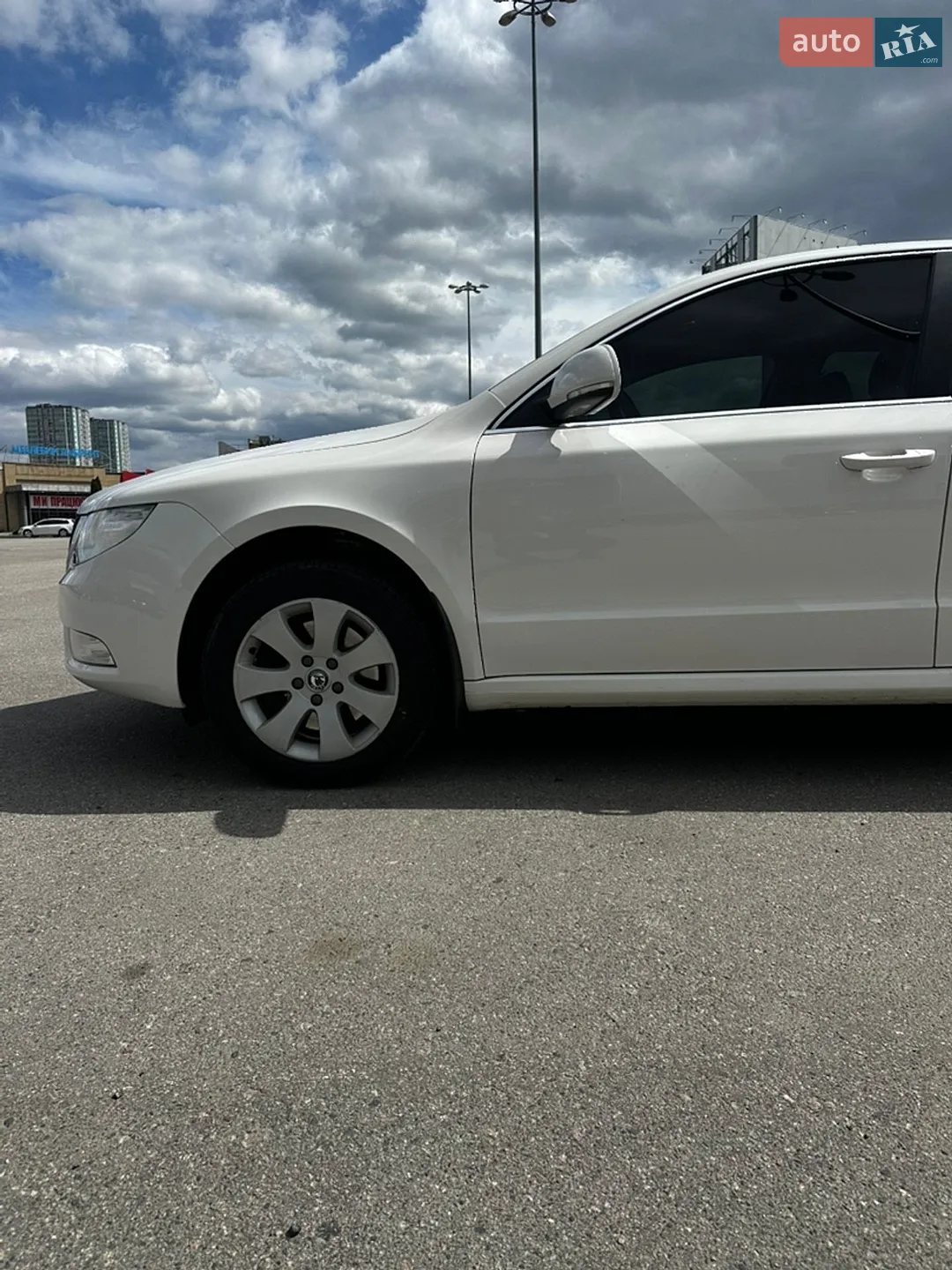 2013 Skoda Superb - мініатюра 10