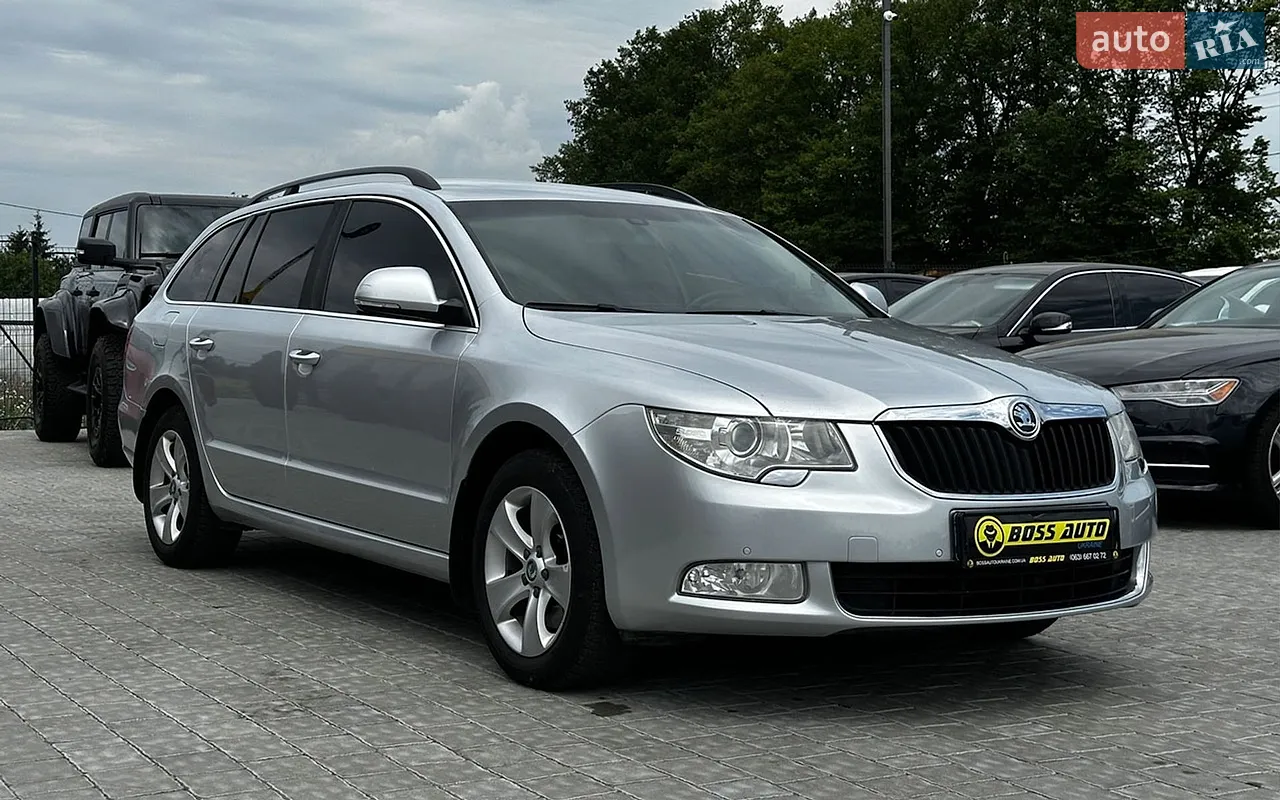 2011 Skoda Superb - мініатюра 32