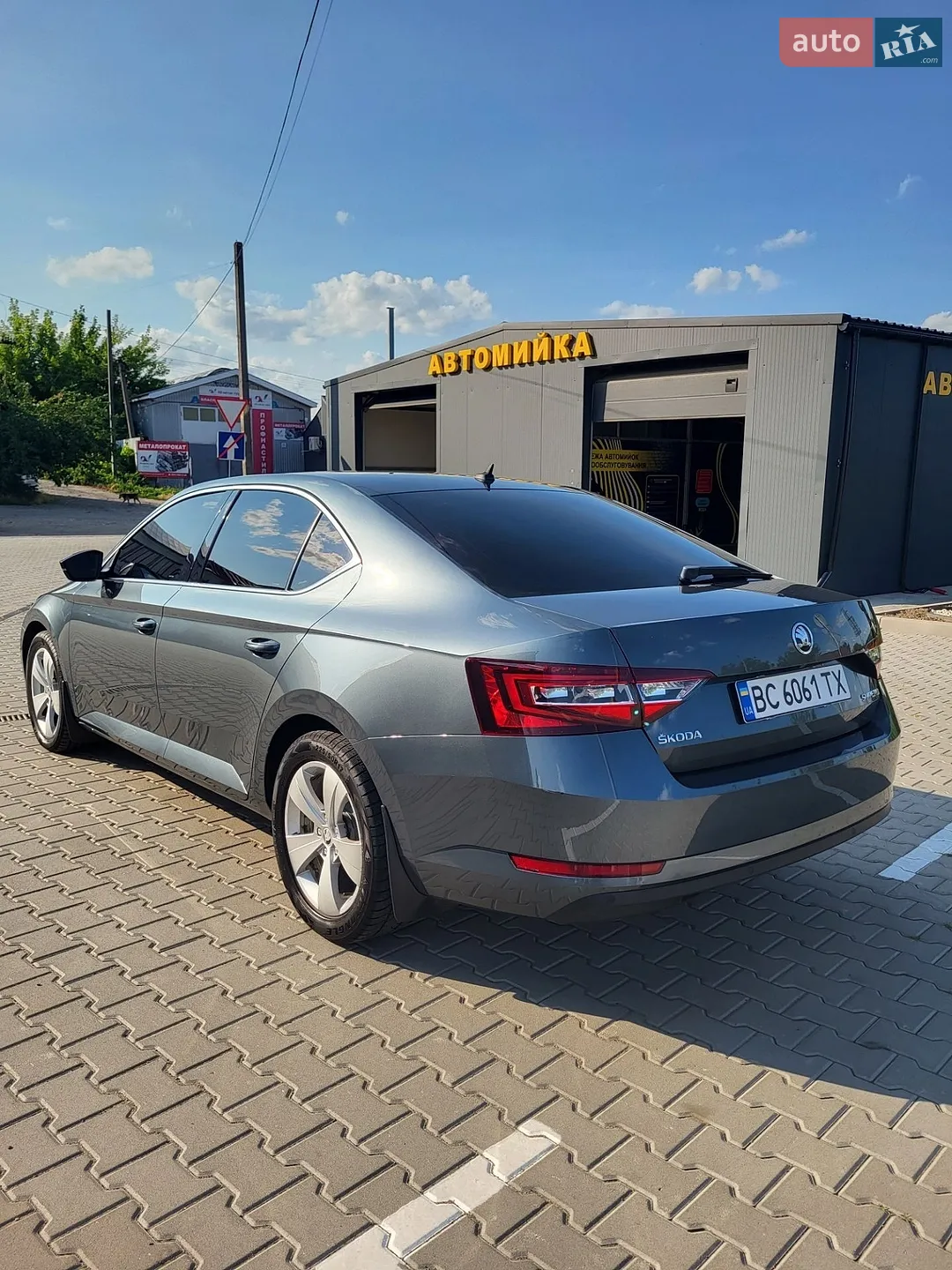 2016 Skoda Superb - мініатюра 20