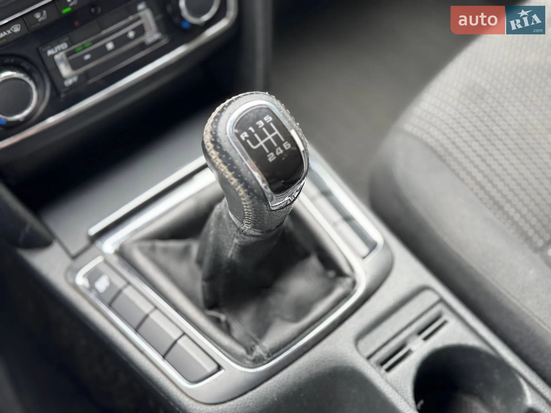2010 Skoda Superb - мініатюра 19