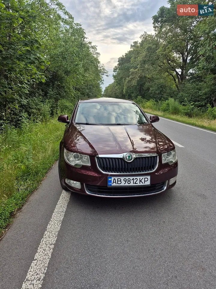 2012 Skoda Superb - мініатюра 9