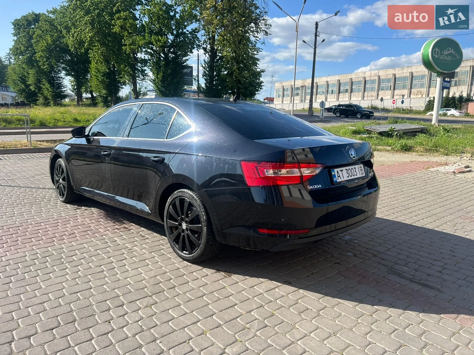 2015 Skoda Superb - мініатюра 2