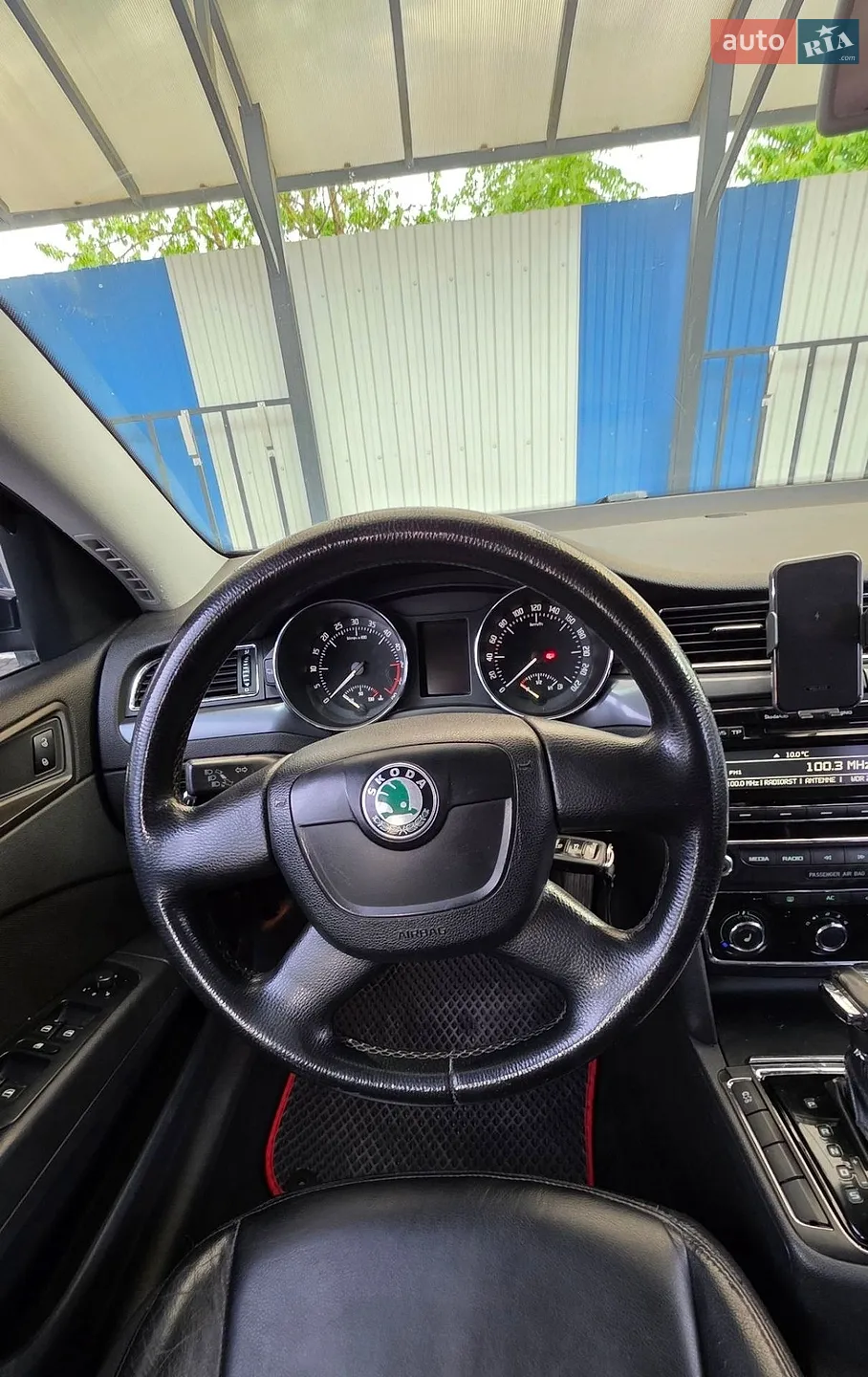 2011 Skoda Superb - мініатюра 14
