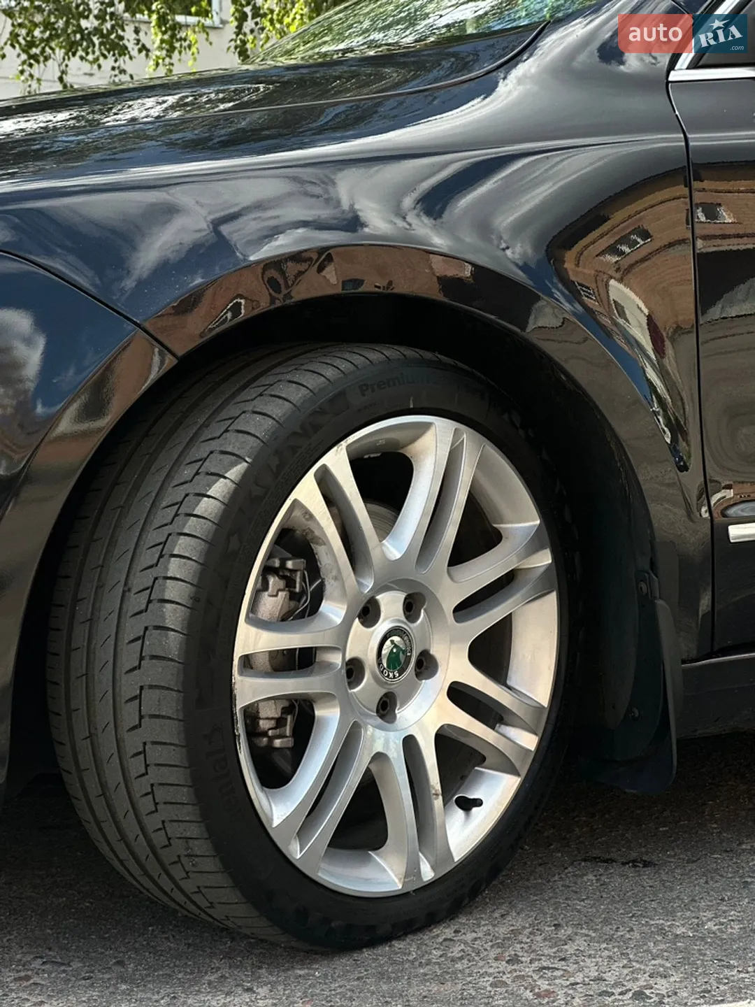 2011 Skoda Superb - мініатюра 4
