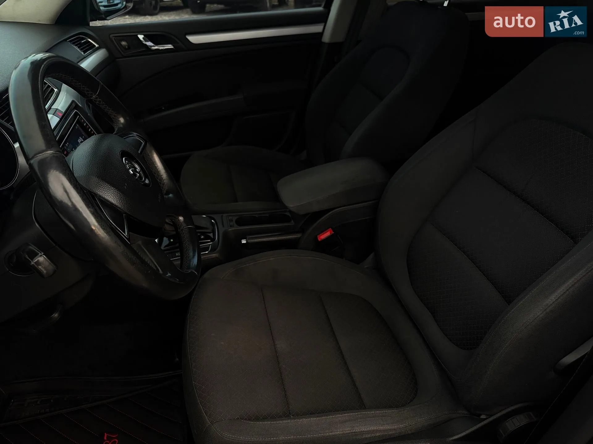 2013 Skoda Superb - мініатюра 10