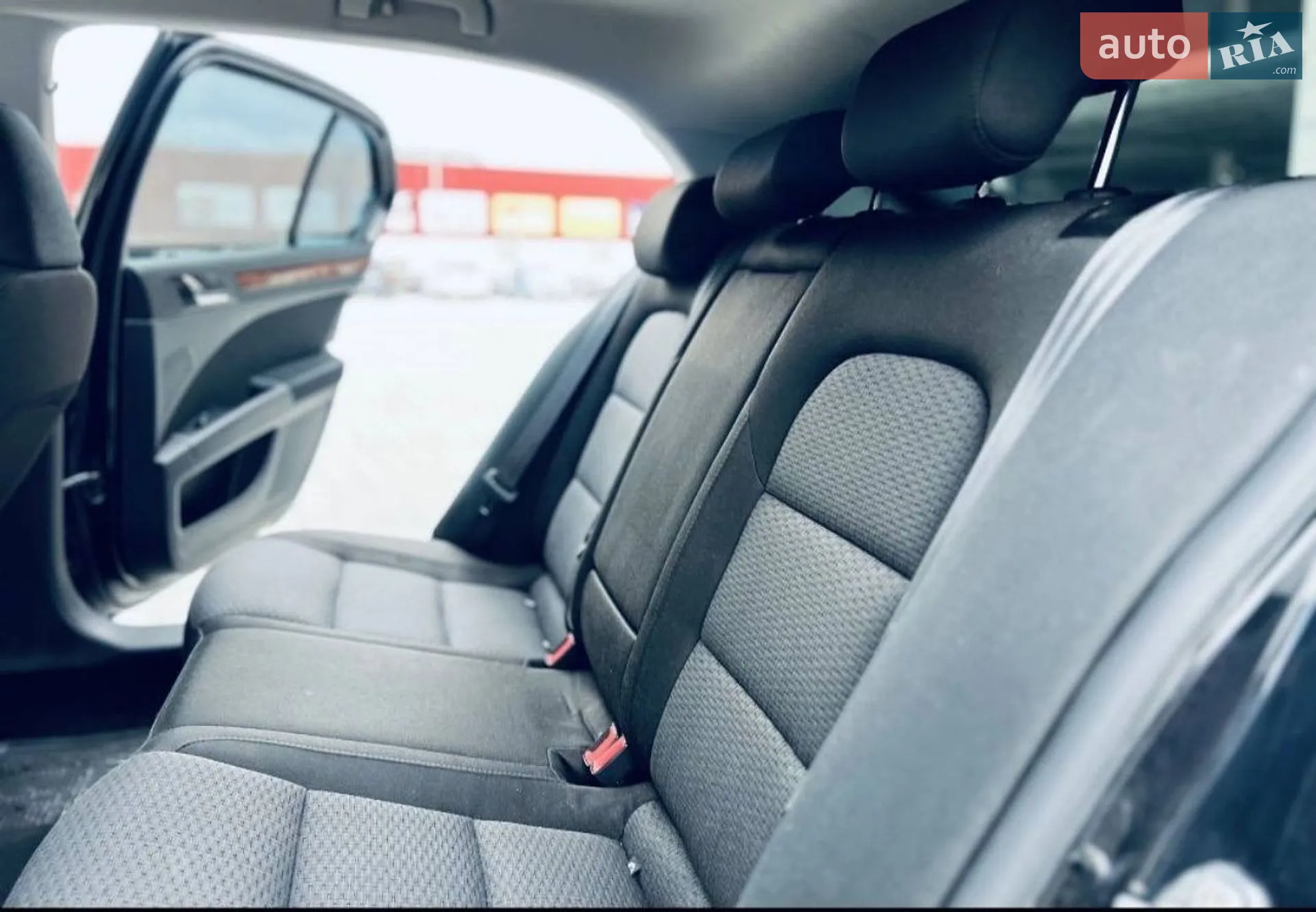 2011 Skoda Superb - мініатюра 9