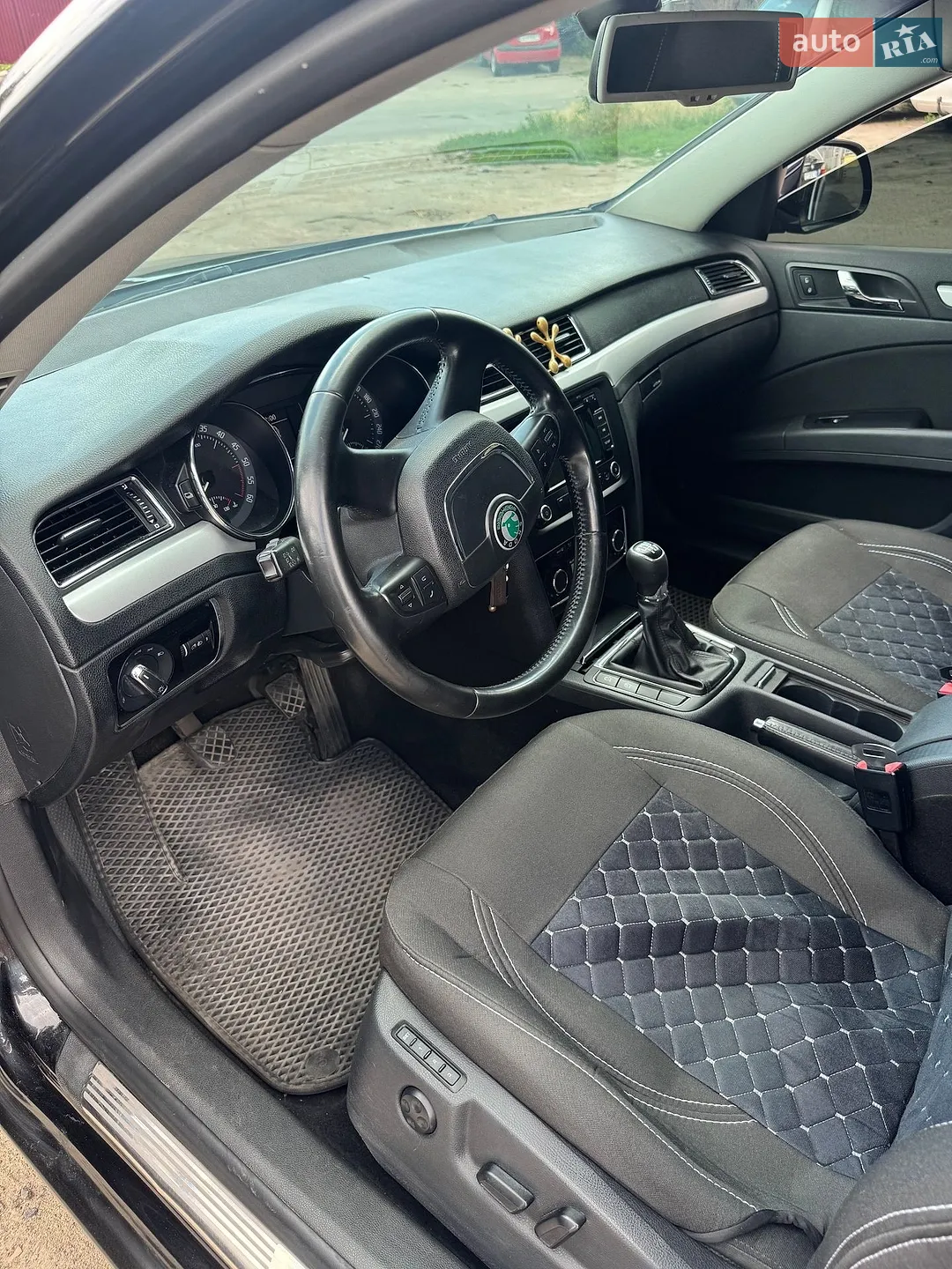 2013 Skoda Superb - мініатюра 16