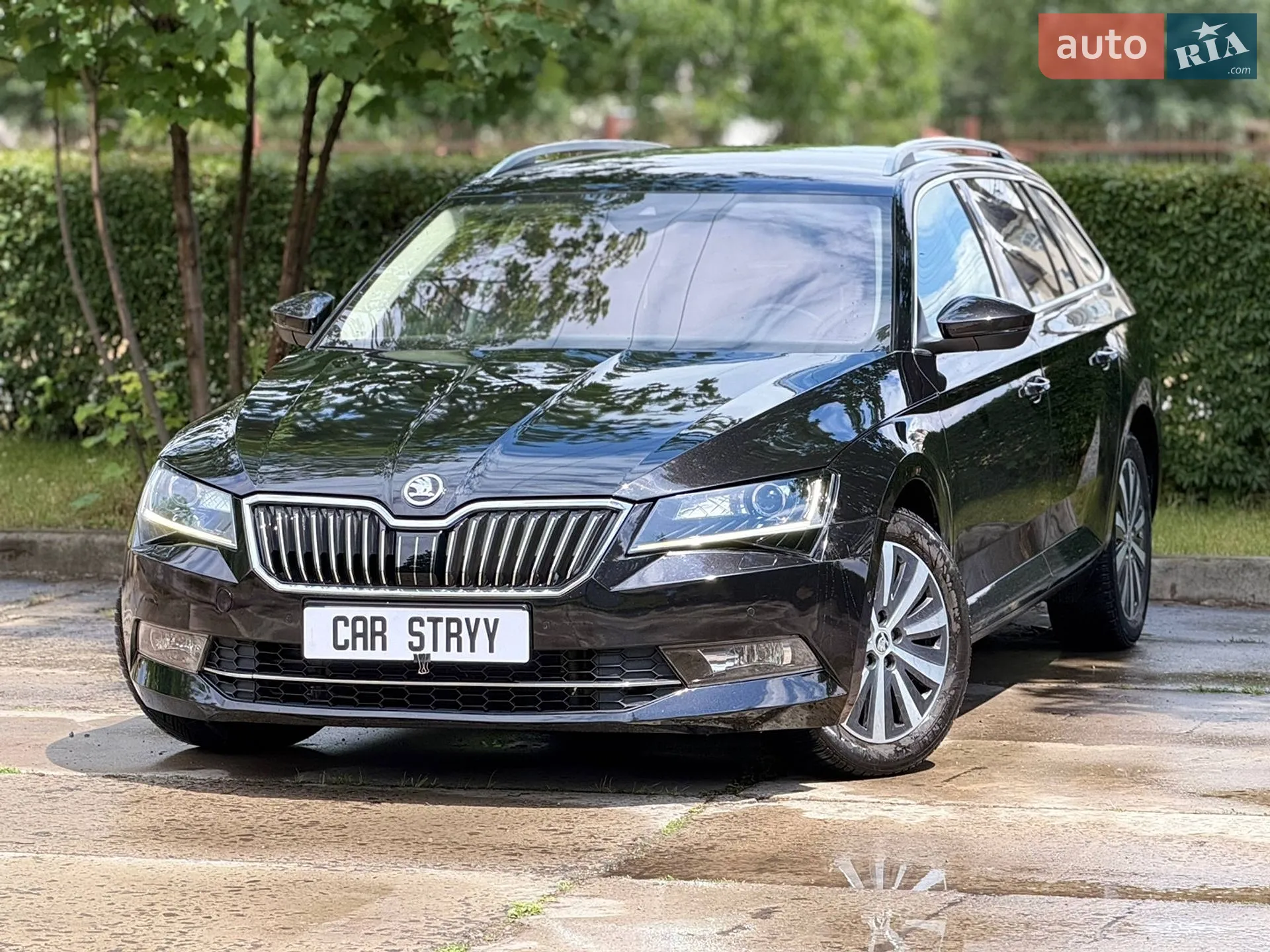 2019 Skoda Superb - мініатюра 8