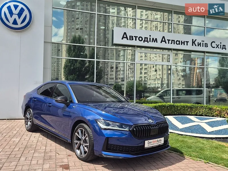 Skoda Superb 2025