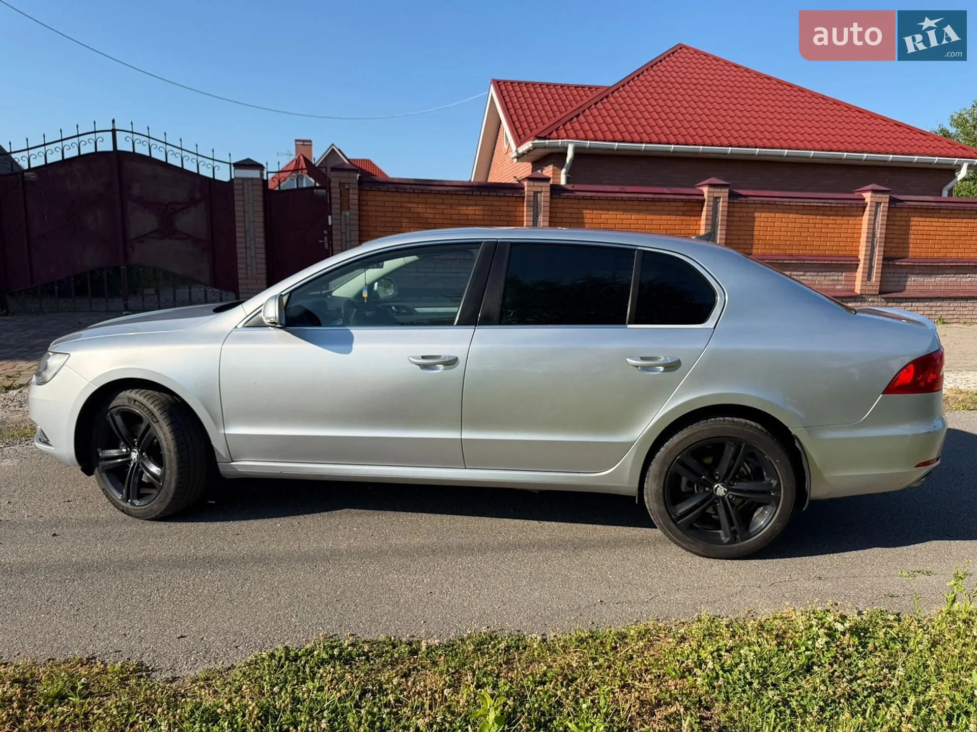 2013 Skoda Superb - мініатюра 8