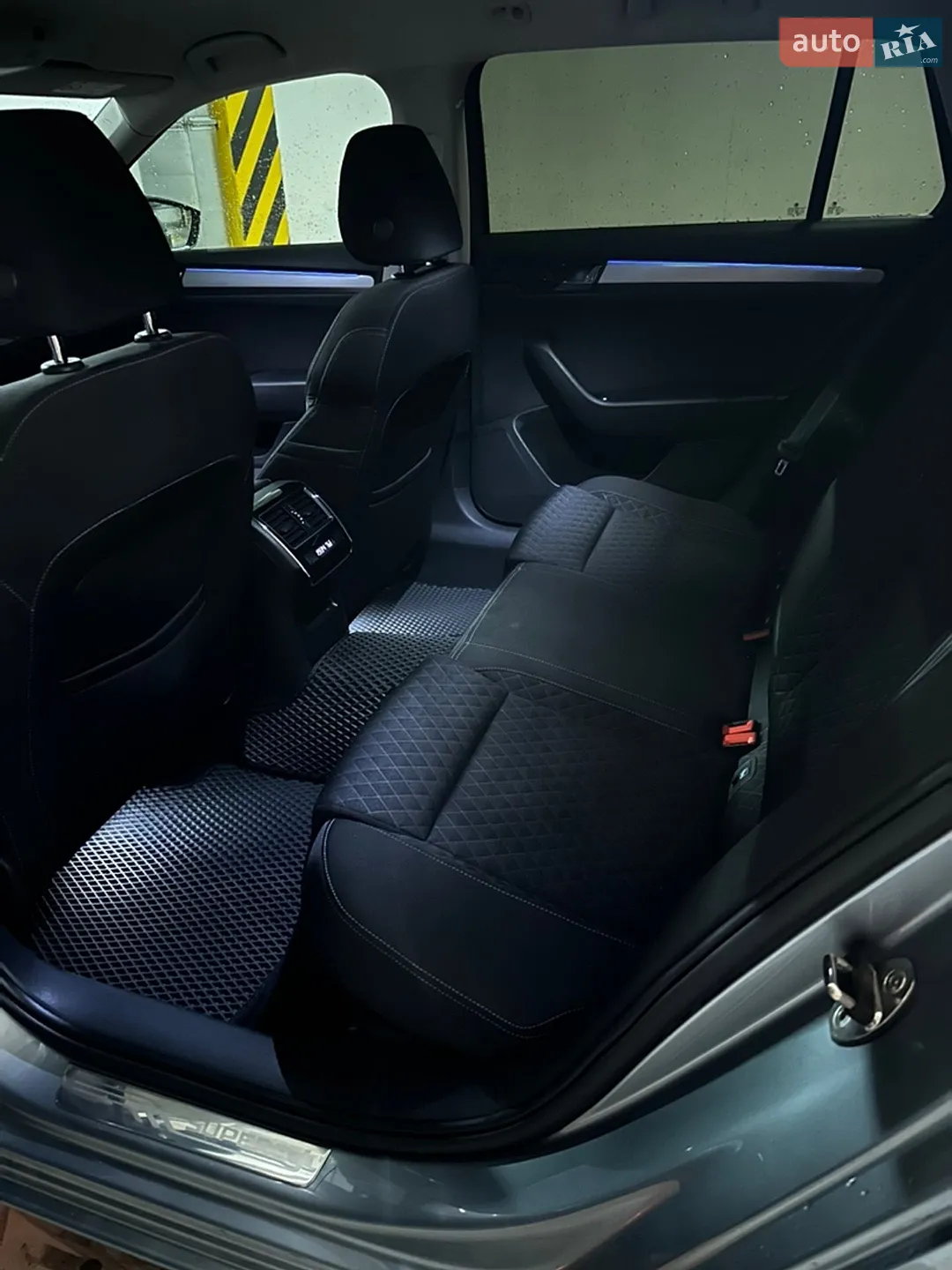 2016 Skoda Superb - мініатюра 16
