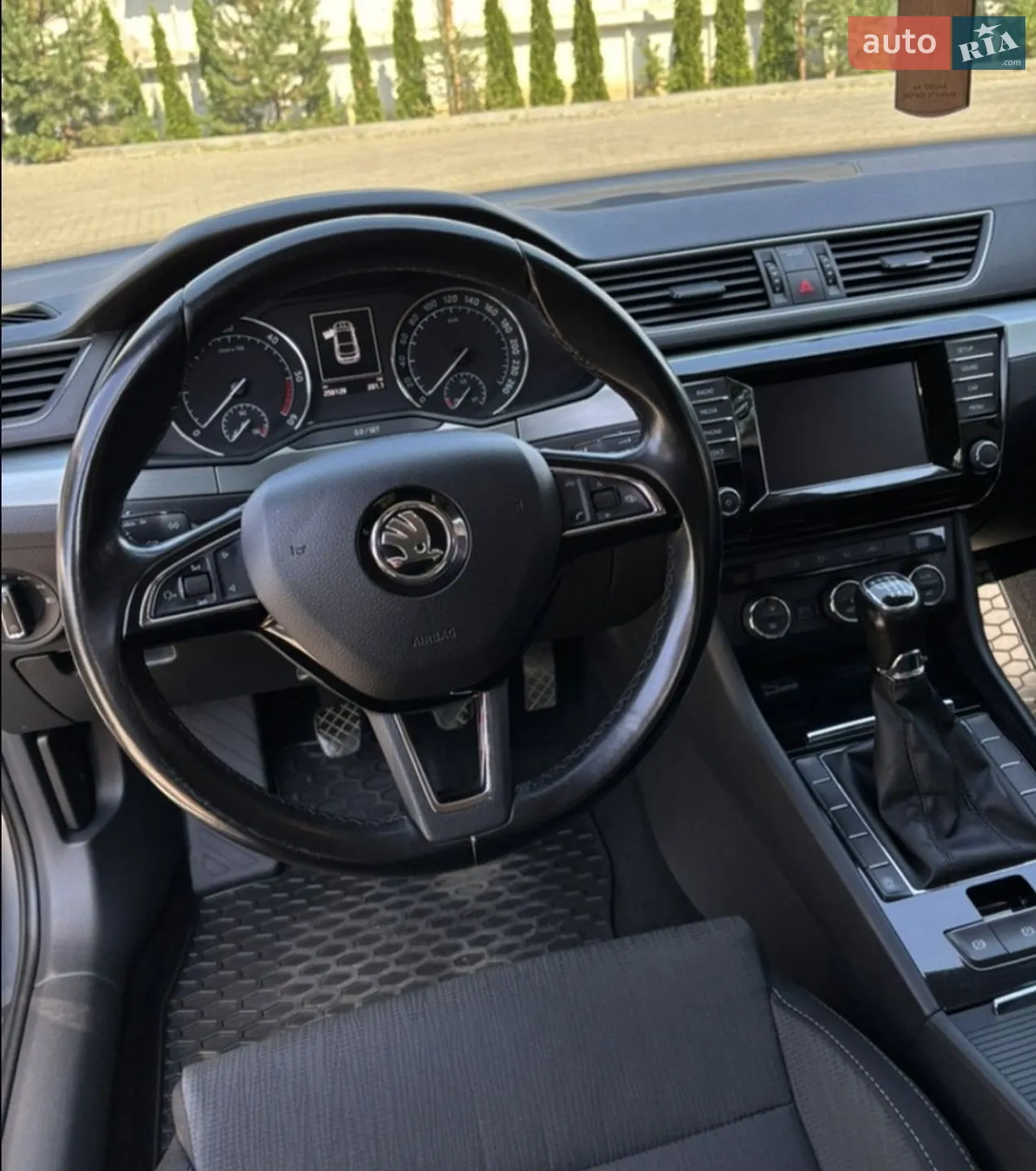 2016 Skoda Superb - мініатюра 5