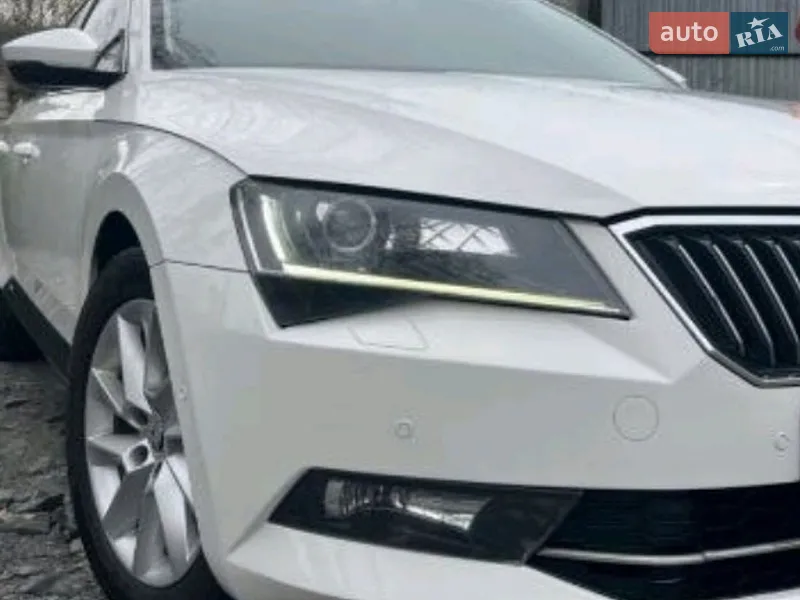 Skoda Superb 2016