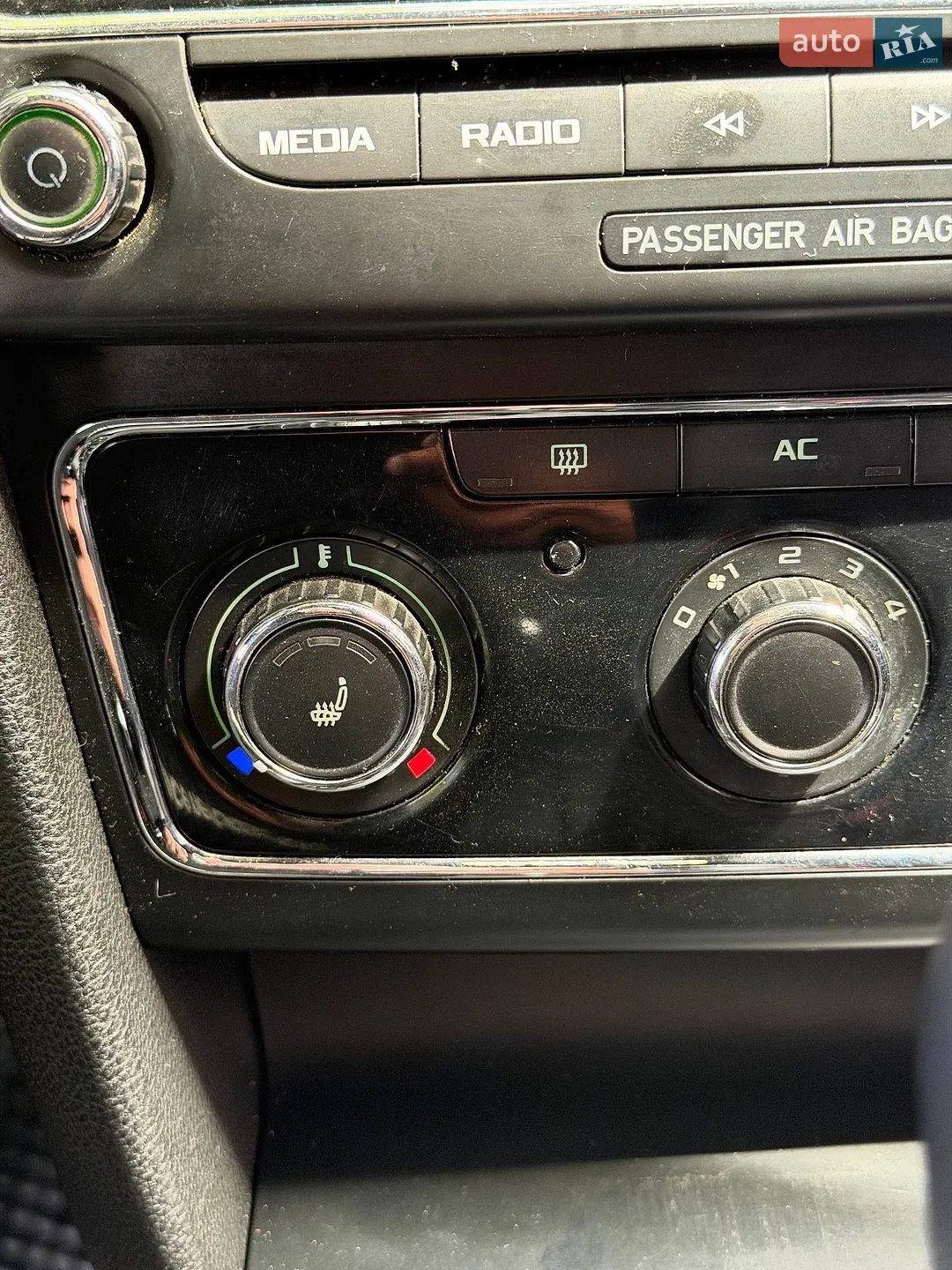 2011 Skoda Superb - мініатюра 56