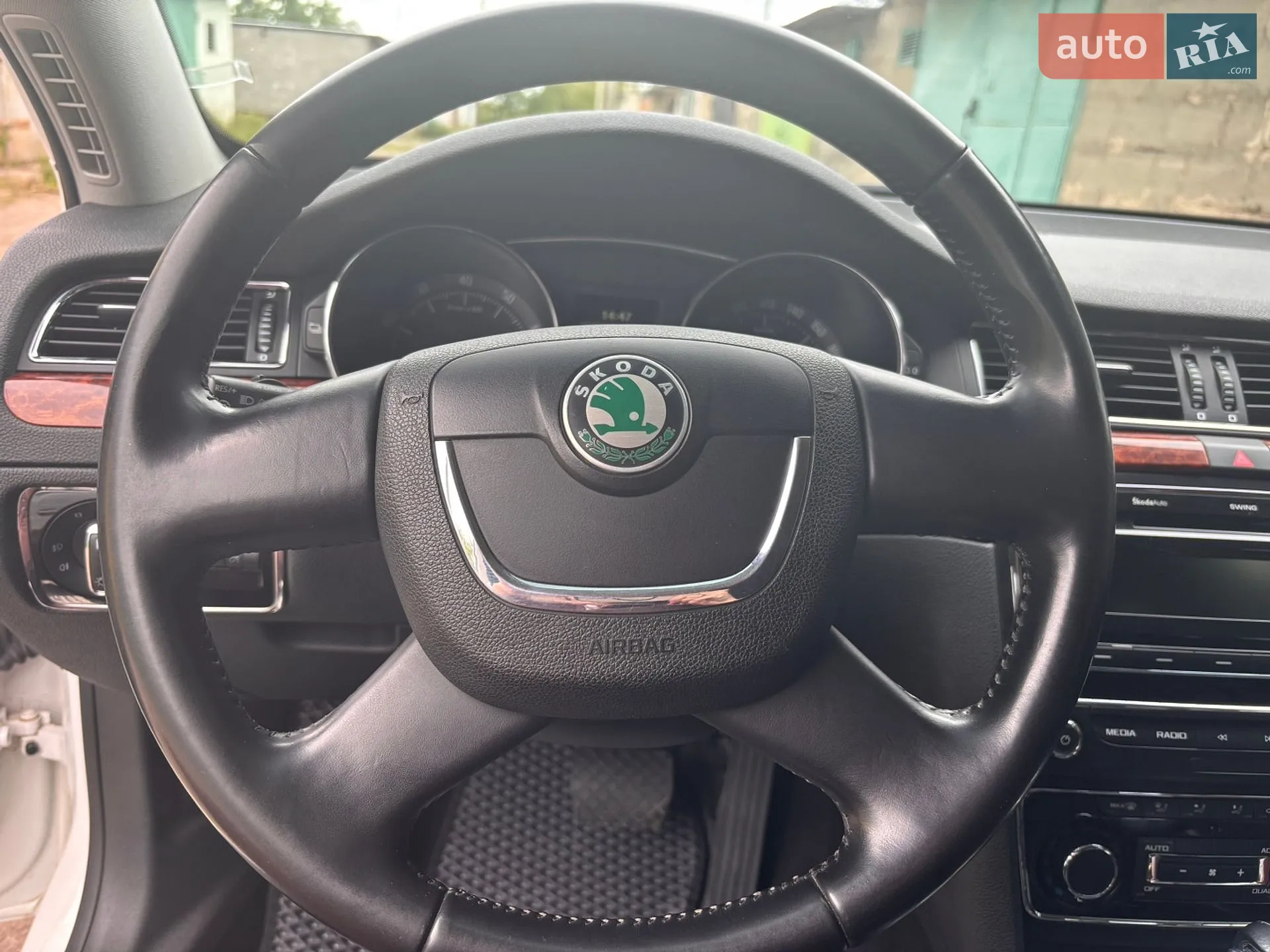 2012 Skoda Superb - мініатюра 12