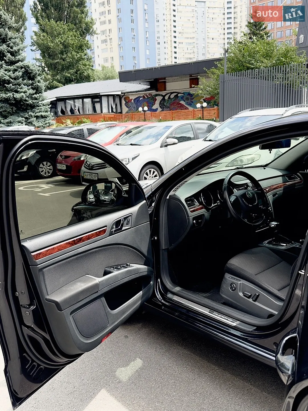 2012 Skoda Superb - мініатюра 10