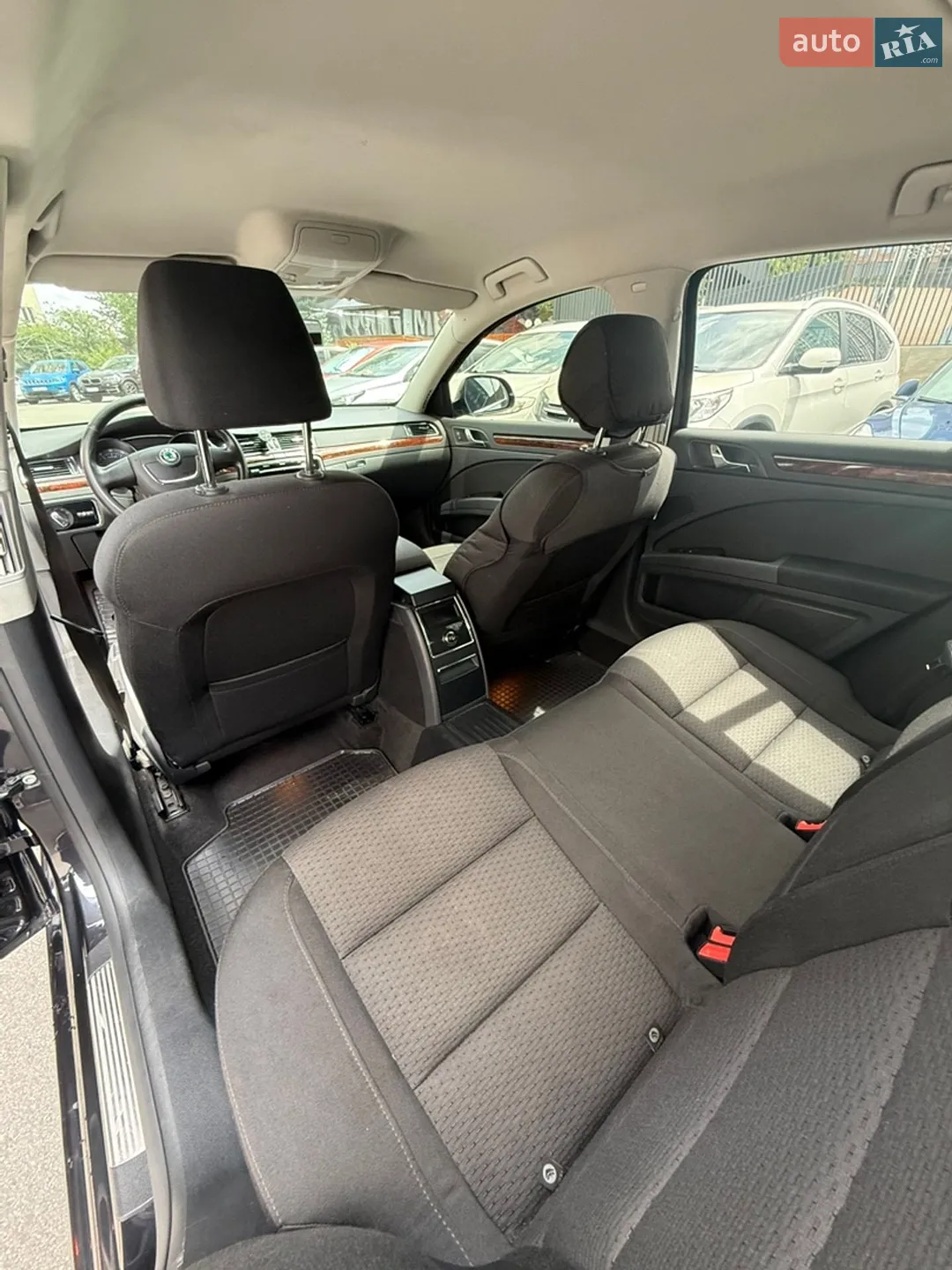 2012 Skoda Superb - мініатюра 17